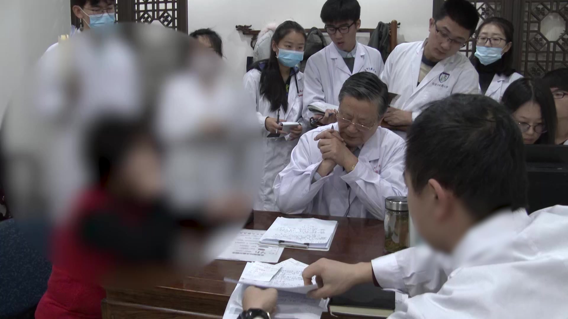 气阴两虚痰湿内阻：21岁女糖尿病伴高血压中药降糖复诊
