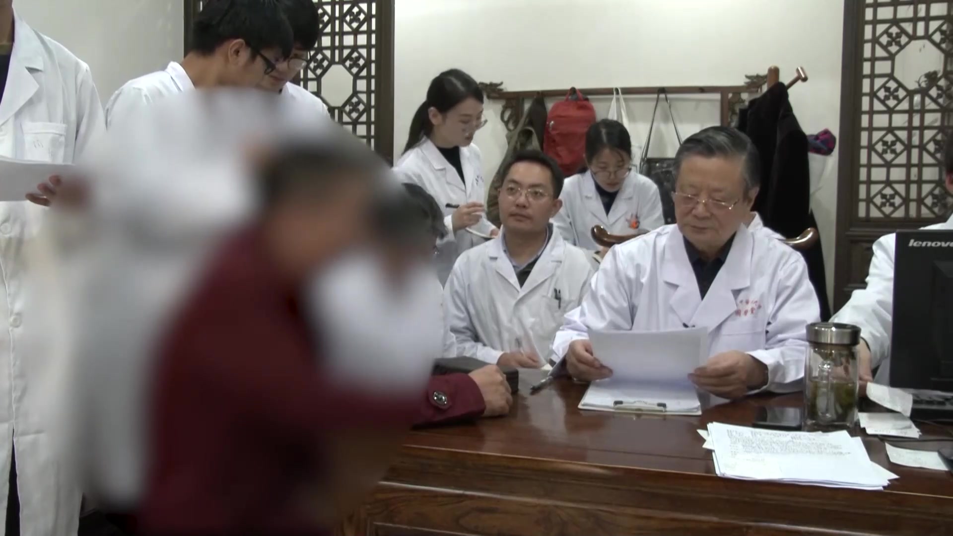 肾虚湿热下注混淆：31岁未婚男性勃起障碍与尿频的鉴别诊断教学