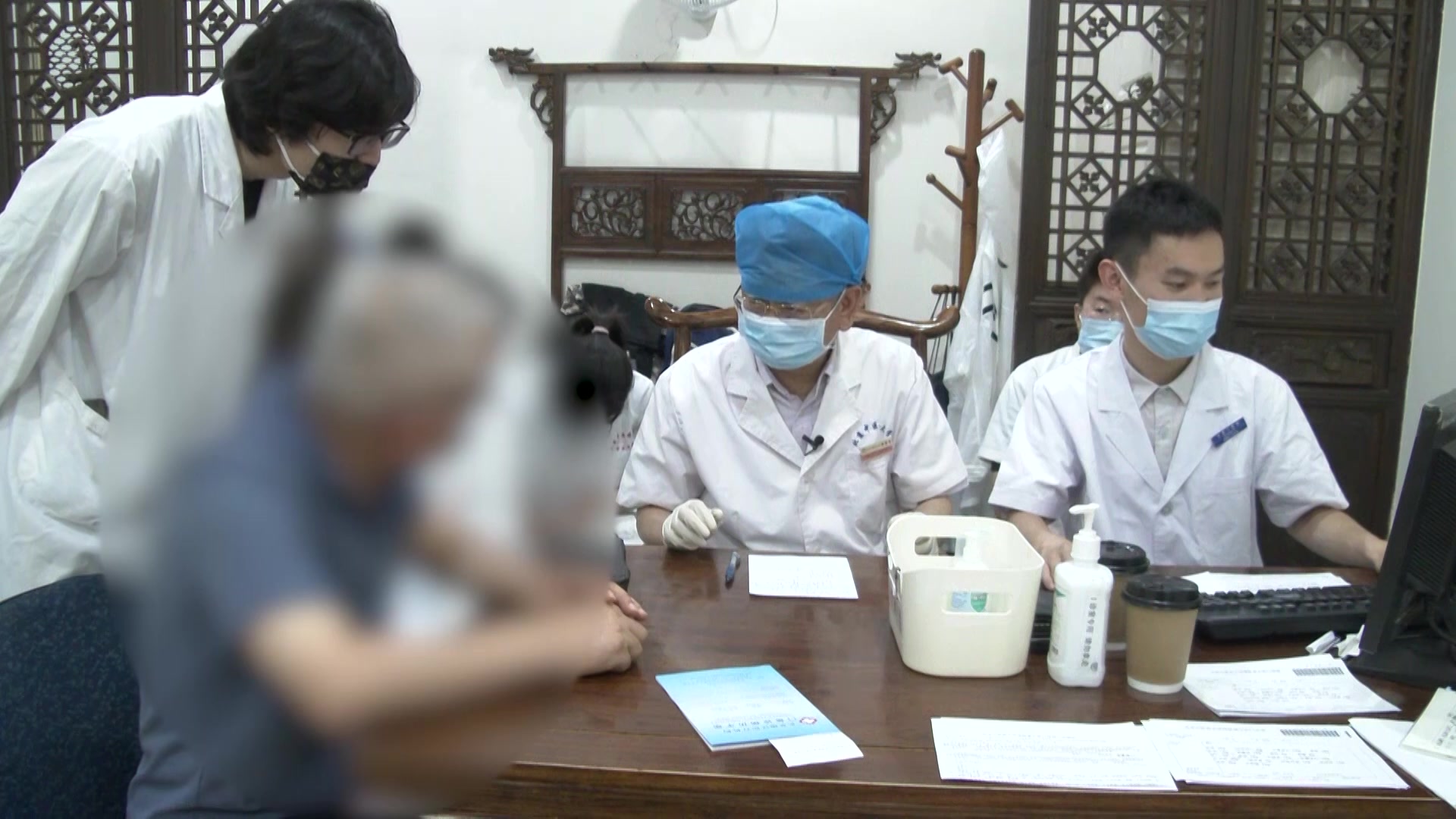 痰湿内扰脾肾亏虚：50岁男性失眠7年伴阳痿的化痰安神补肾法