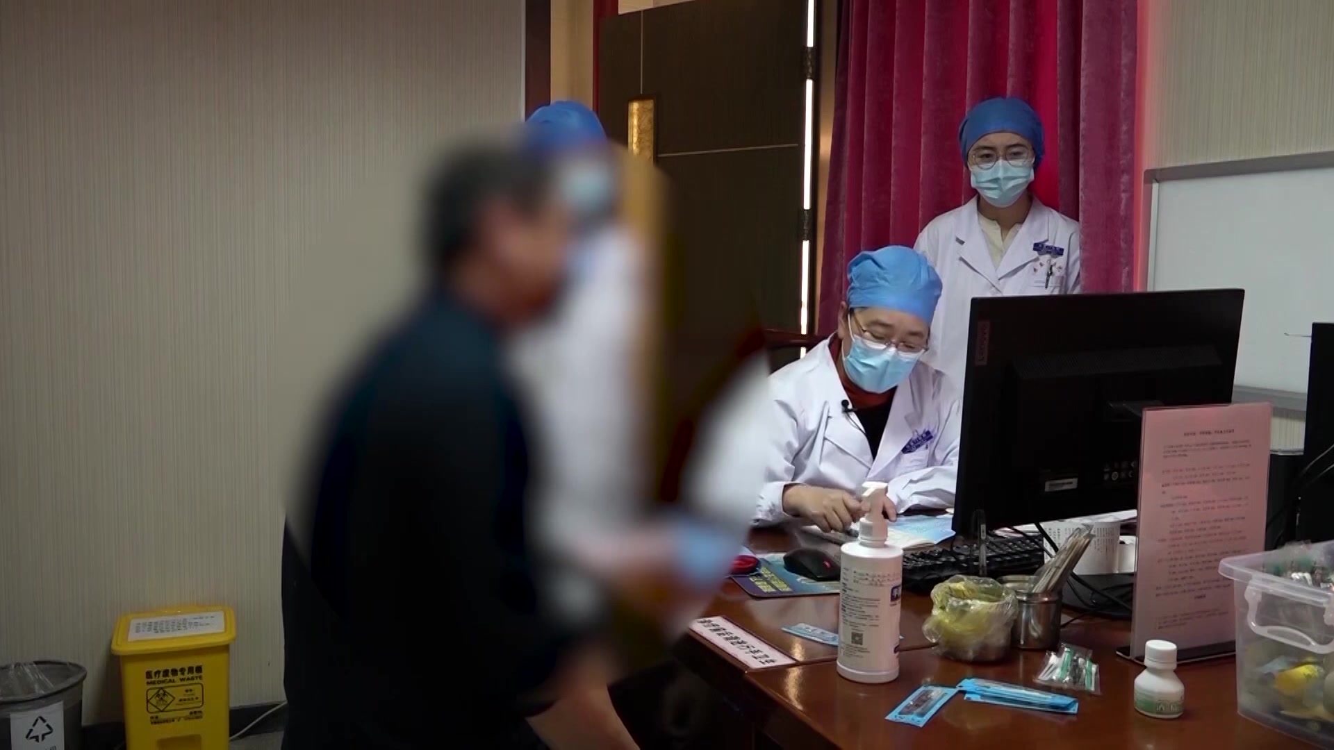 阴虚火旺：43岁男性乏力咽痒咳嗽的养阴清热与作息调理