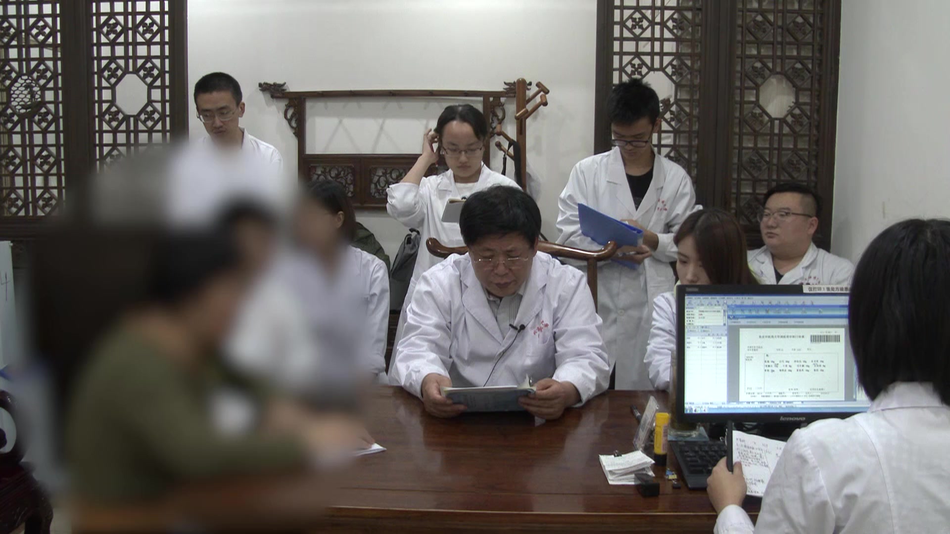 气虚湿阻：51岁女性突发周身乏力心脏不适的升陷汤合附子理中法