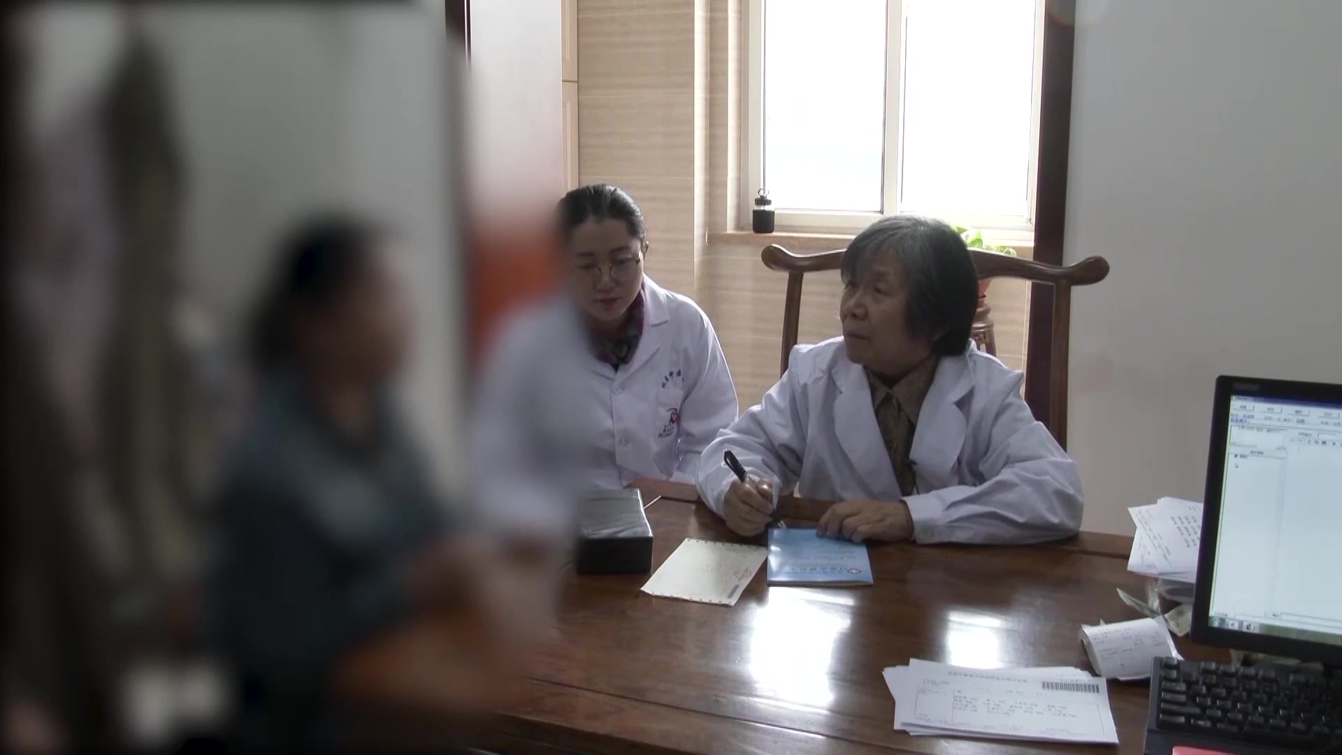 气阴两虚肠失濡润：48岁女性便秘无便意6年之益气润肠法