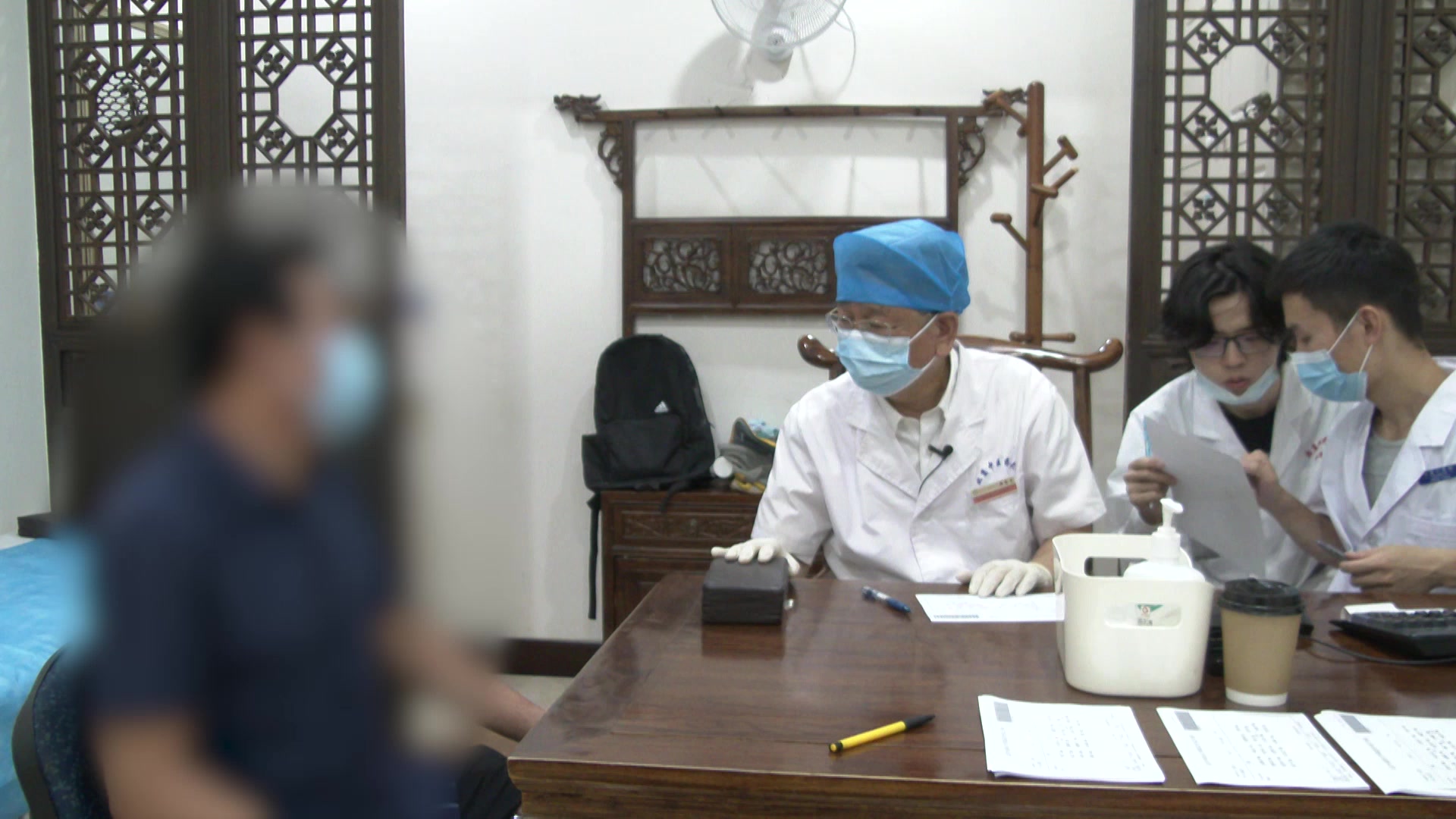 心脾两虚心神不宁：55岁男性胸闷善太息伴失眠的养心安神法
