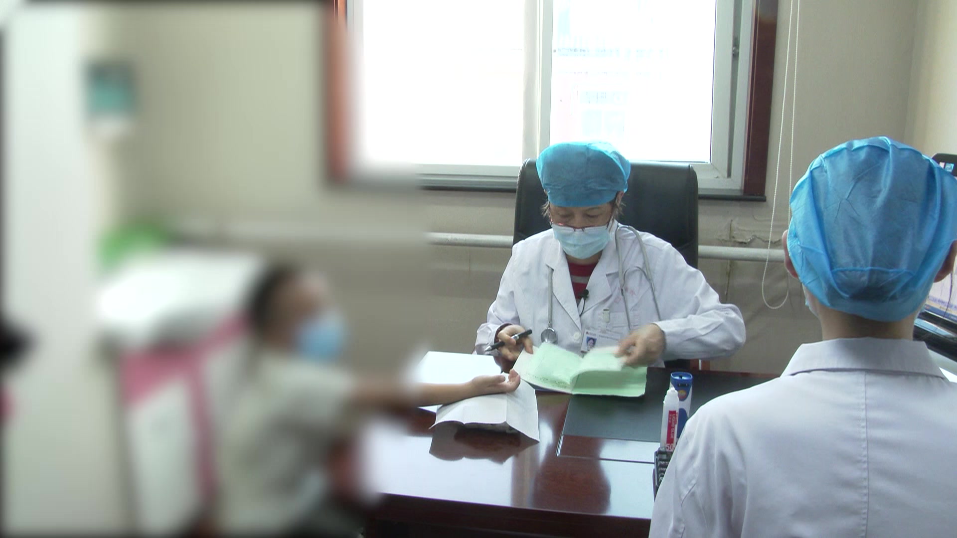 肺脾气虚卫外不固：5岁男童咳嗽愈后鼻衄腹痛的益气固表法