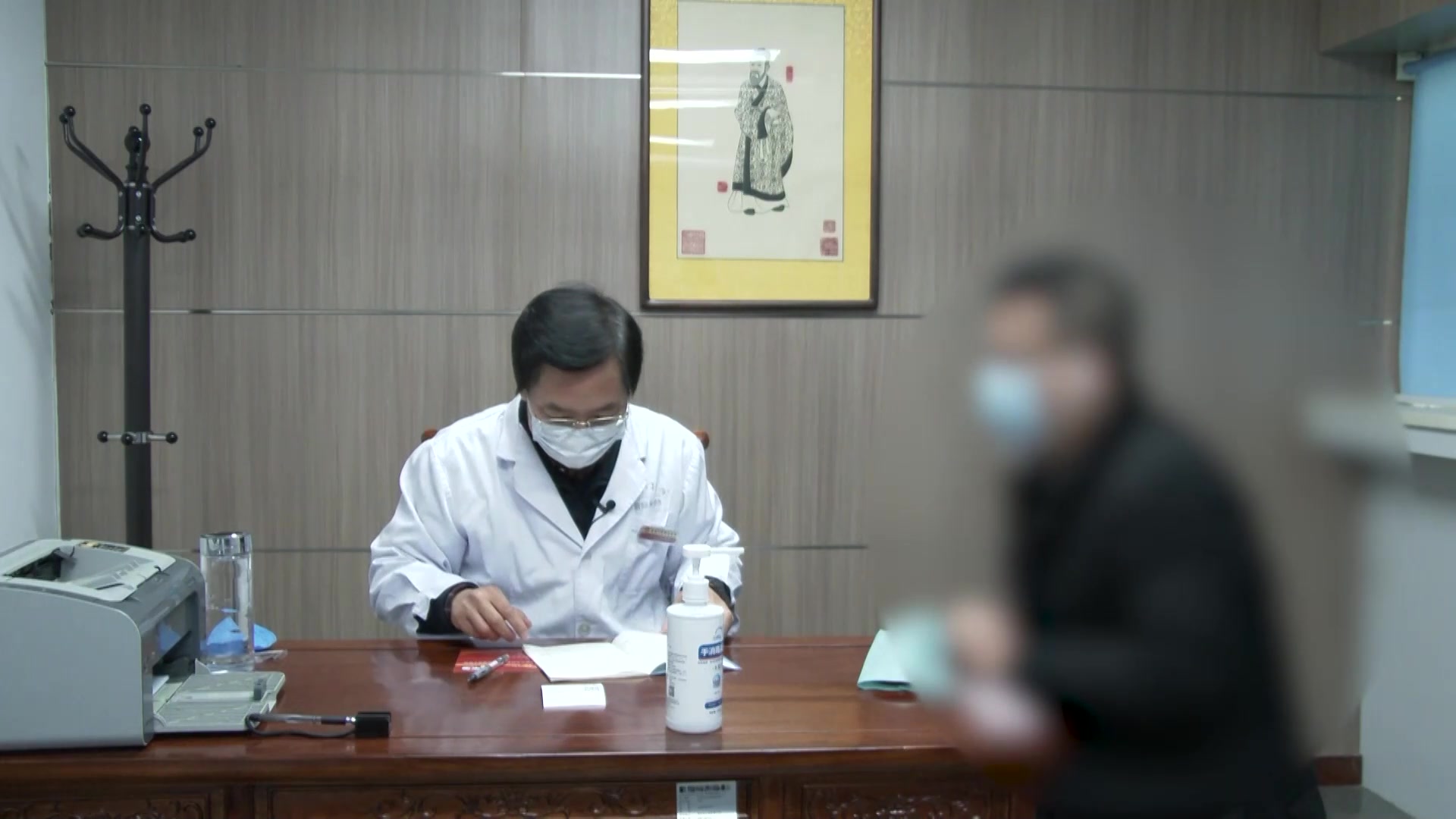 脾虚胃热湿阻：41岁高血压患者体重难降伴乏力易饥的综合调治