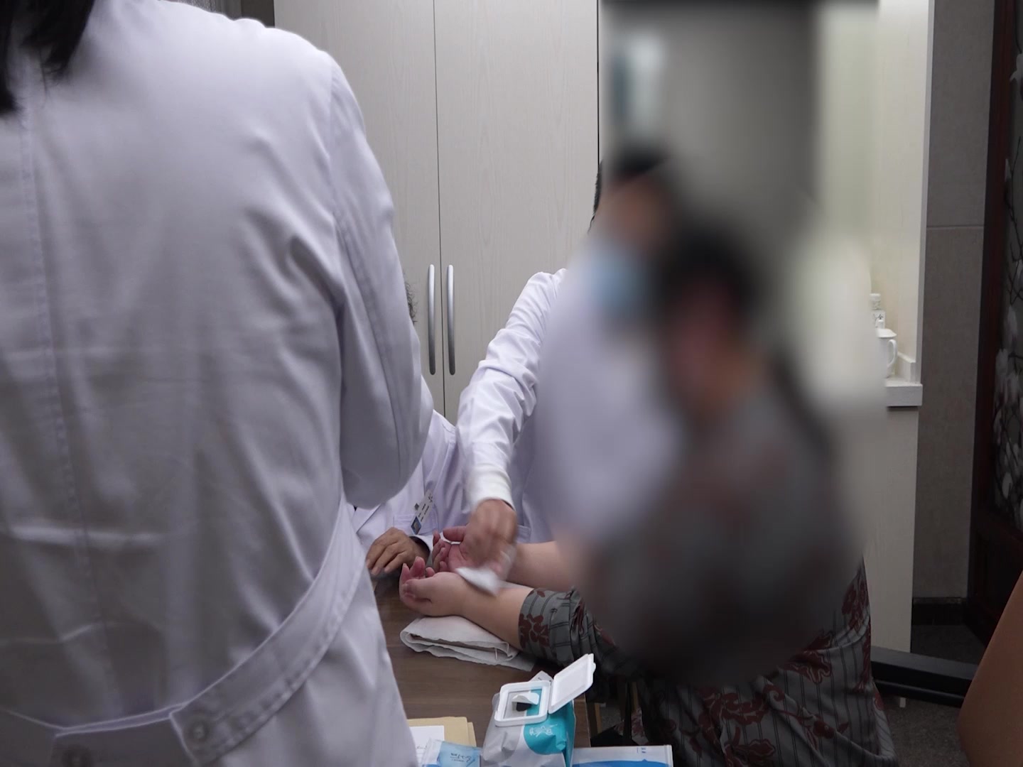冲任失调：30岁多囊患者月经后期量少的调经助孕法