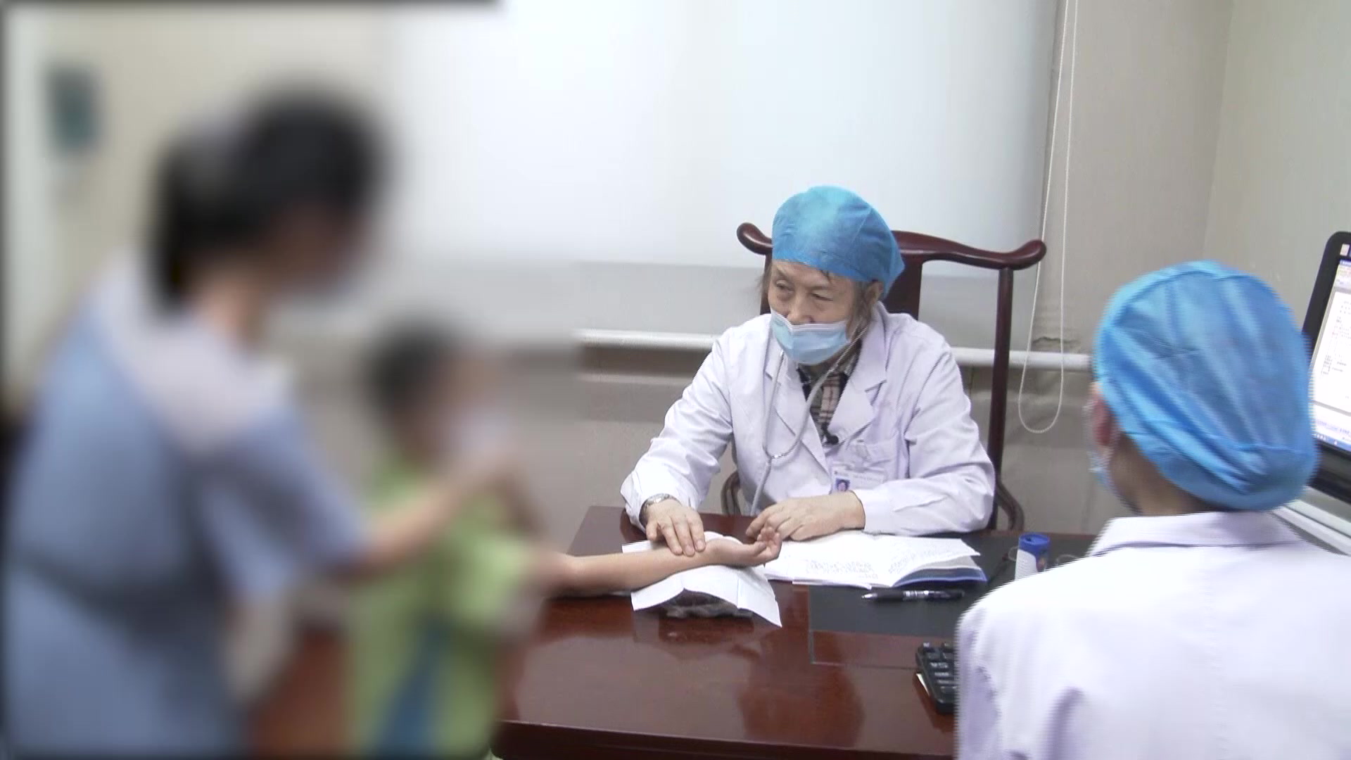 脾虚肝旺证：7岁抽动患儿感冒后咳嗽清嗓的健脾清肝法