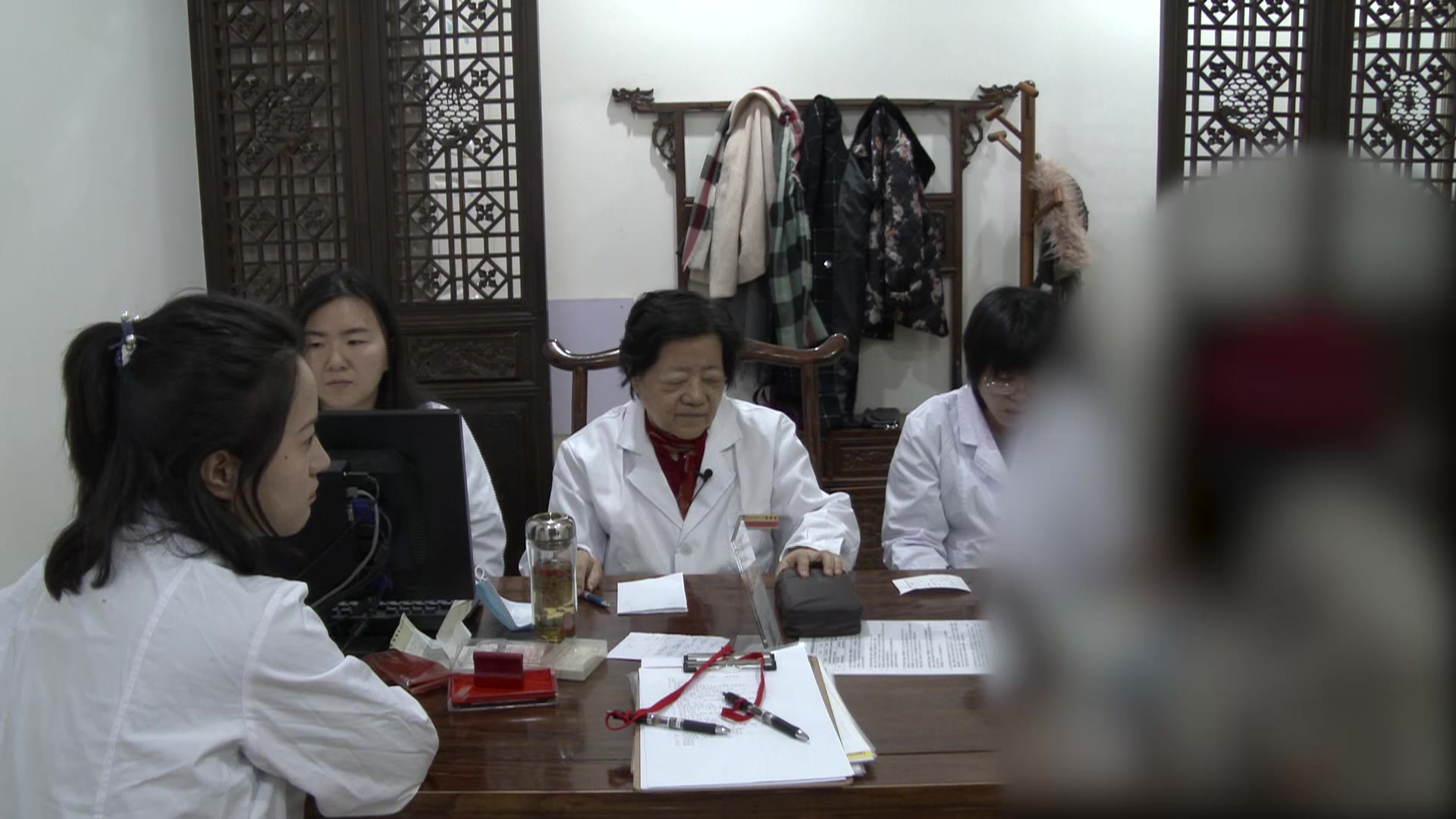 肾精亏虚冲任不固：34岁备孕女性腰凉便秘的补肾填精法