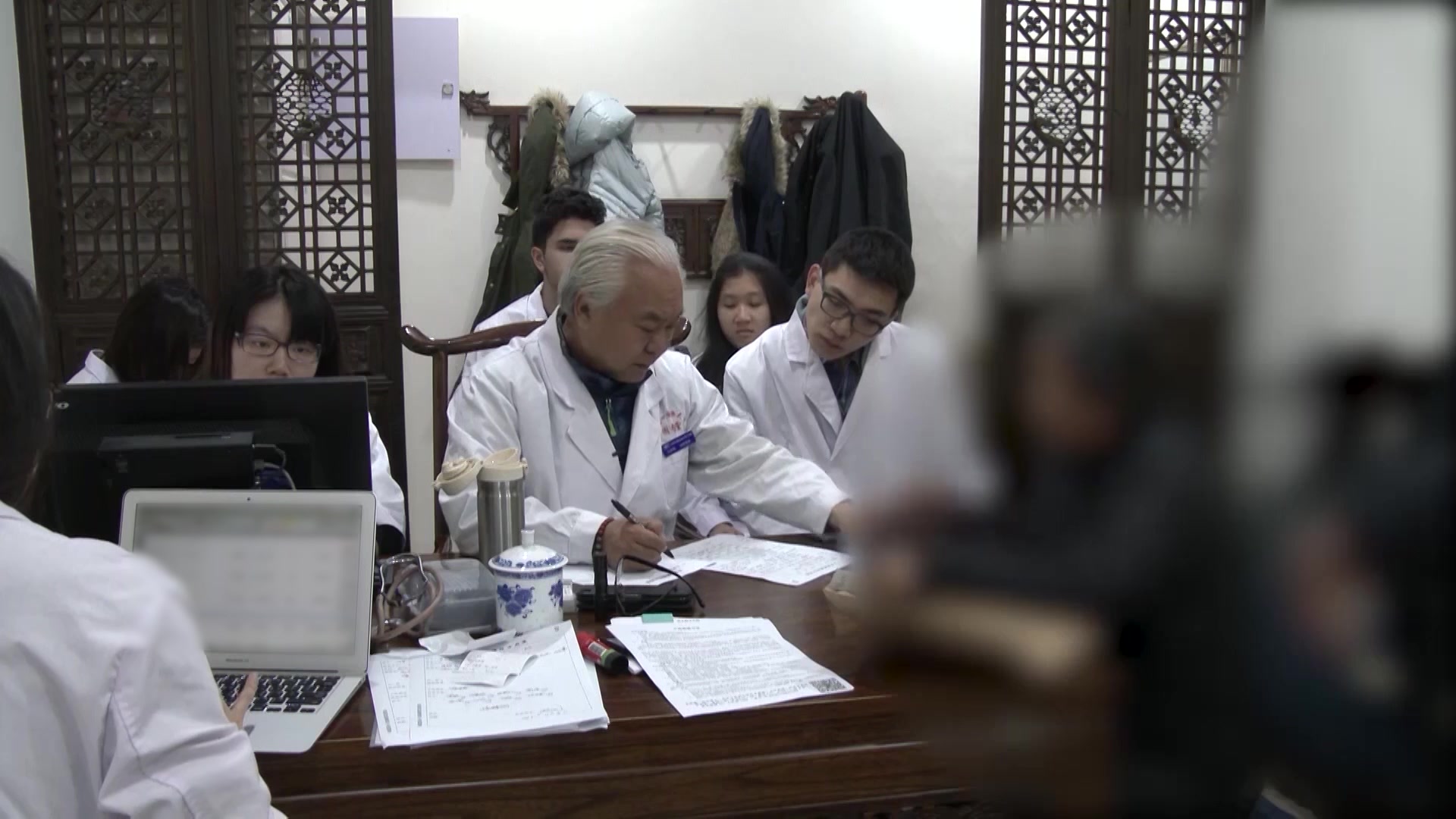 肝郁气滞：59岁退休女性抑郁症伴自杀念头的疏肝解郁调治
