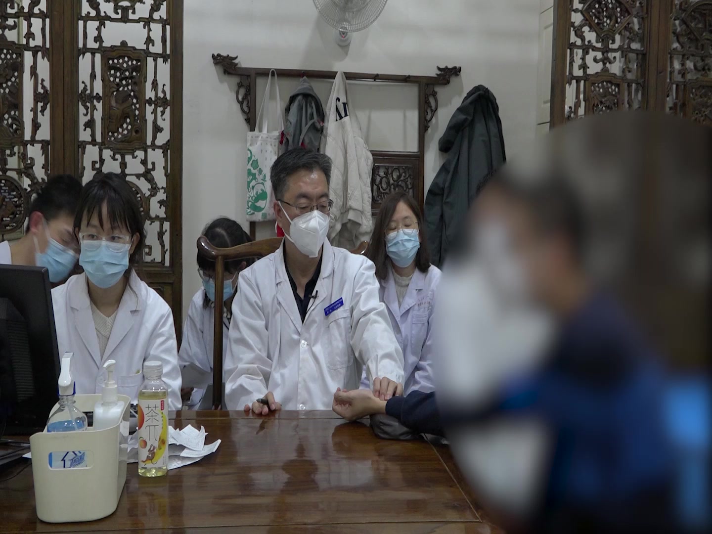 肝郁脾虚痰瘀扰心：32岁男性心悸乏力阳后加重的健脾化痰宁神法