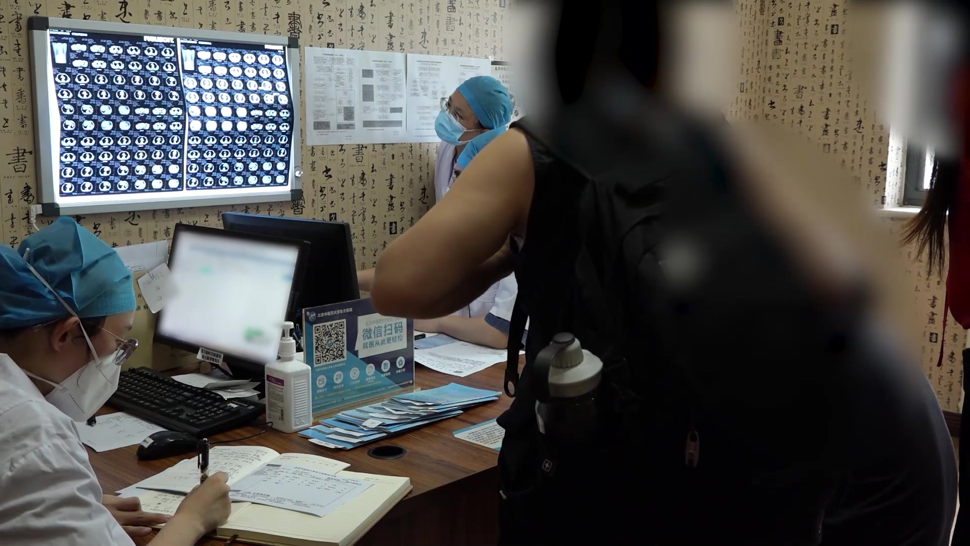 痰瘀互结阳虚络阻：52岁肺癌患者游走性疼痛的温阳通络法