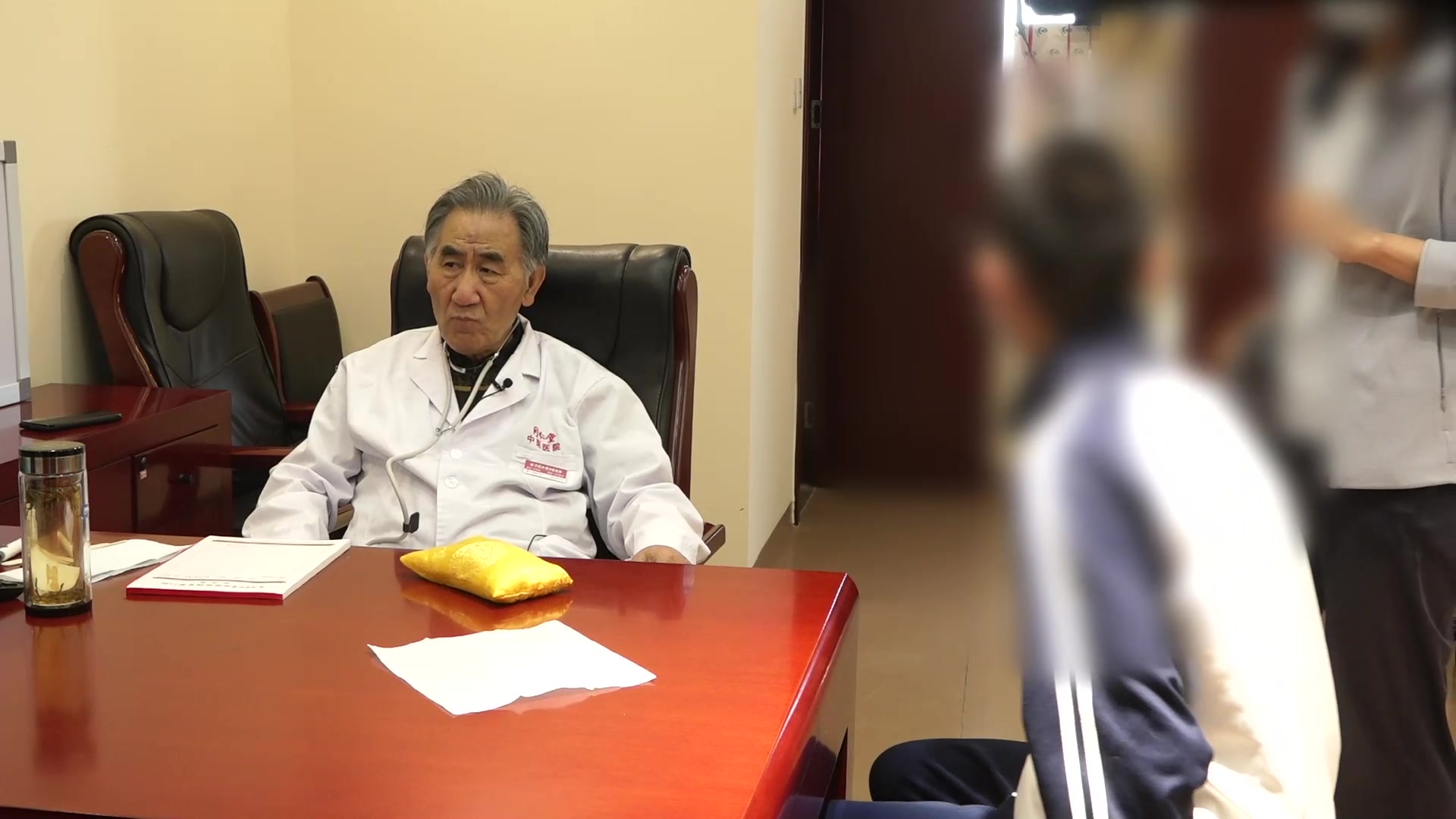 肺热证：12岁男孩过敏性鼻炎眼痒的清热祛风膏方调治
