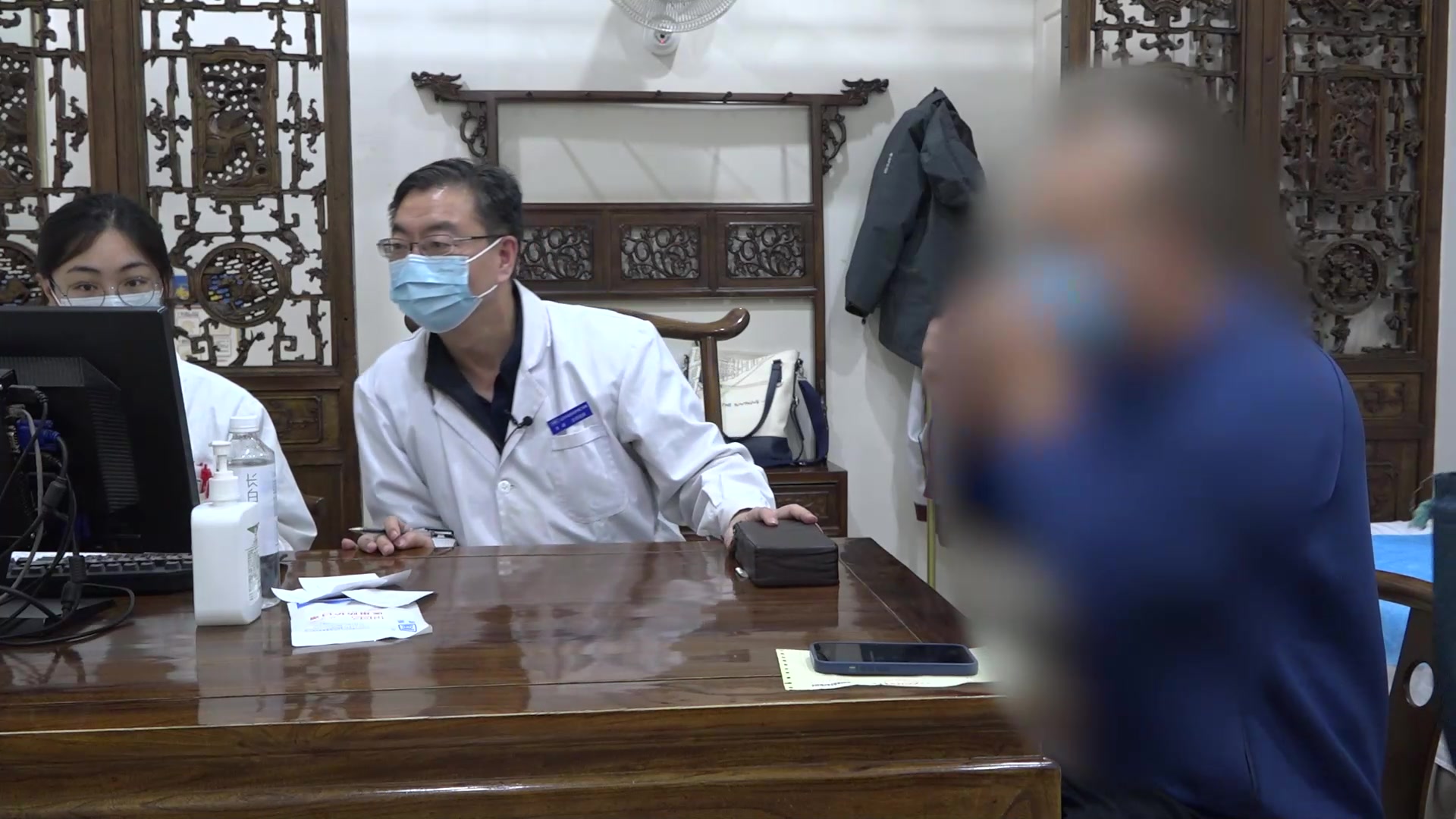 心脾两虚痰热扰心：41岁男性失眠患者重镇安神与温中清化法