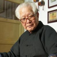 张灿玾