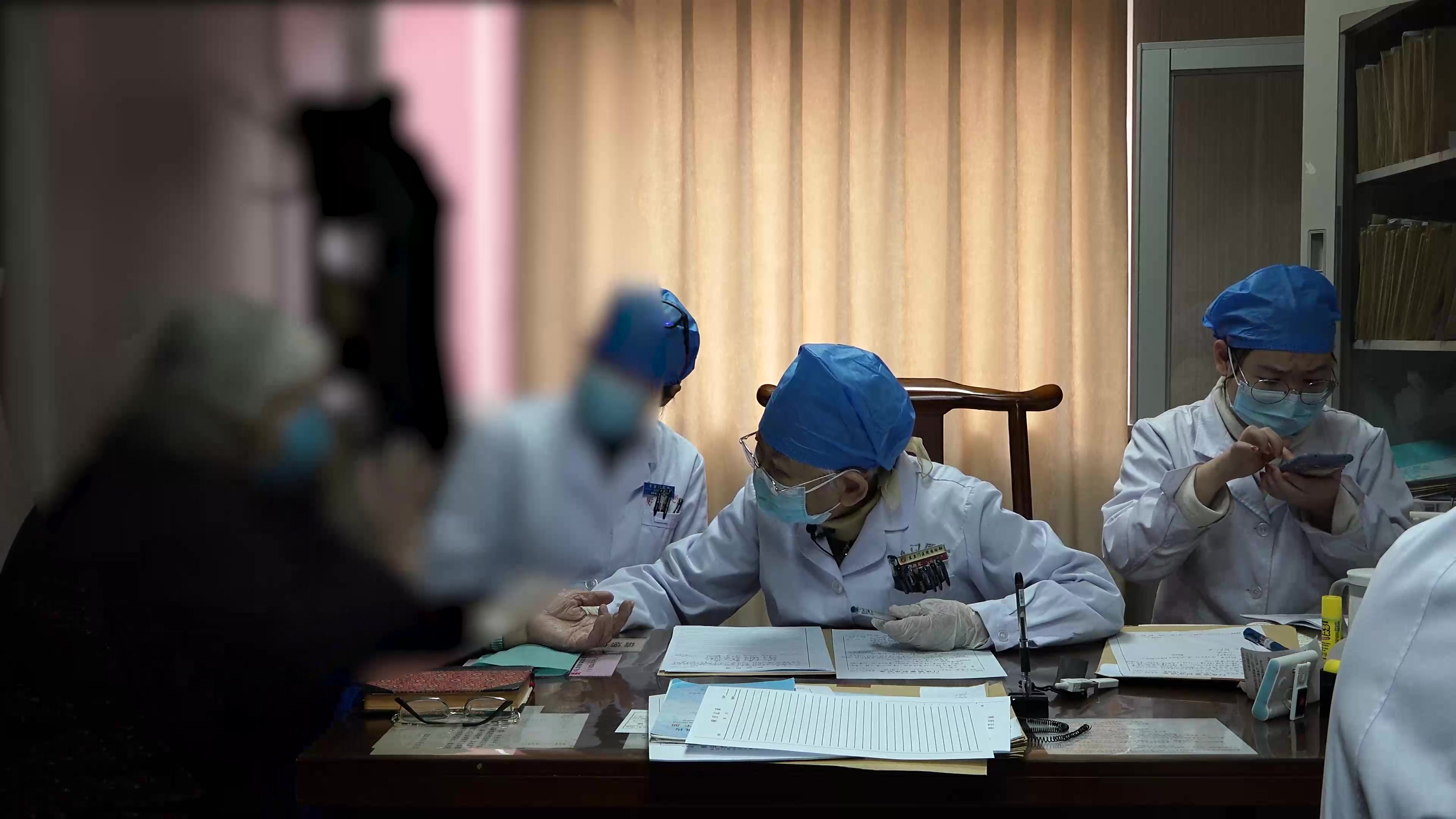 脾虚湿热瘀阻：86岁高血压房颤老人头晕乏力便难之健脾化湿活血法