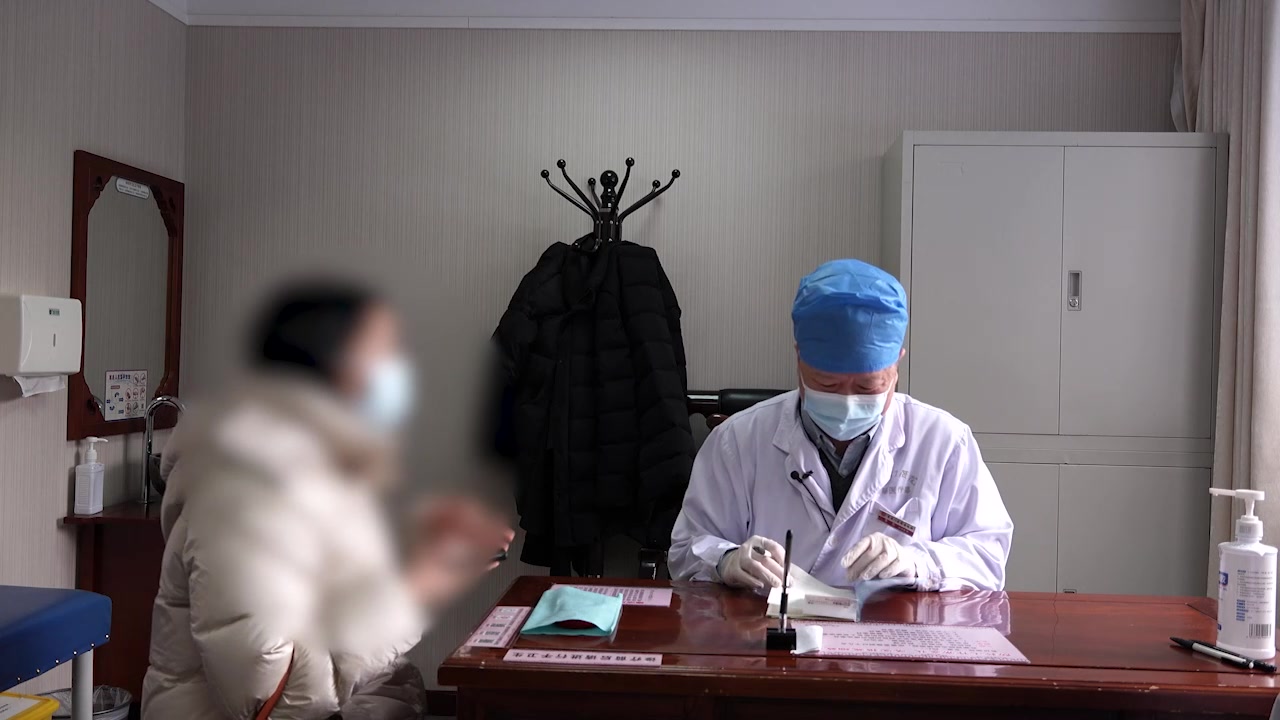 正气亏虚痰瘀互结：49岁女性双癌术后咳嗽气短的中医扶正调体法