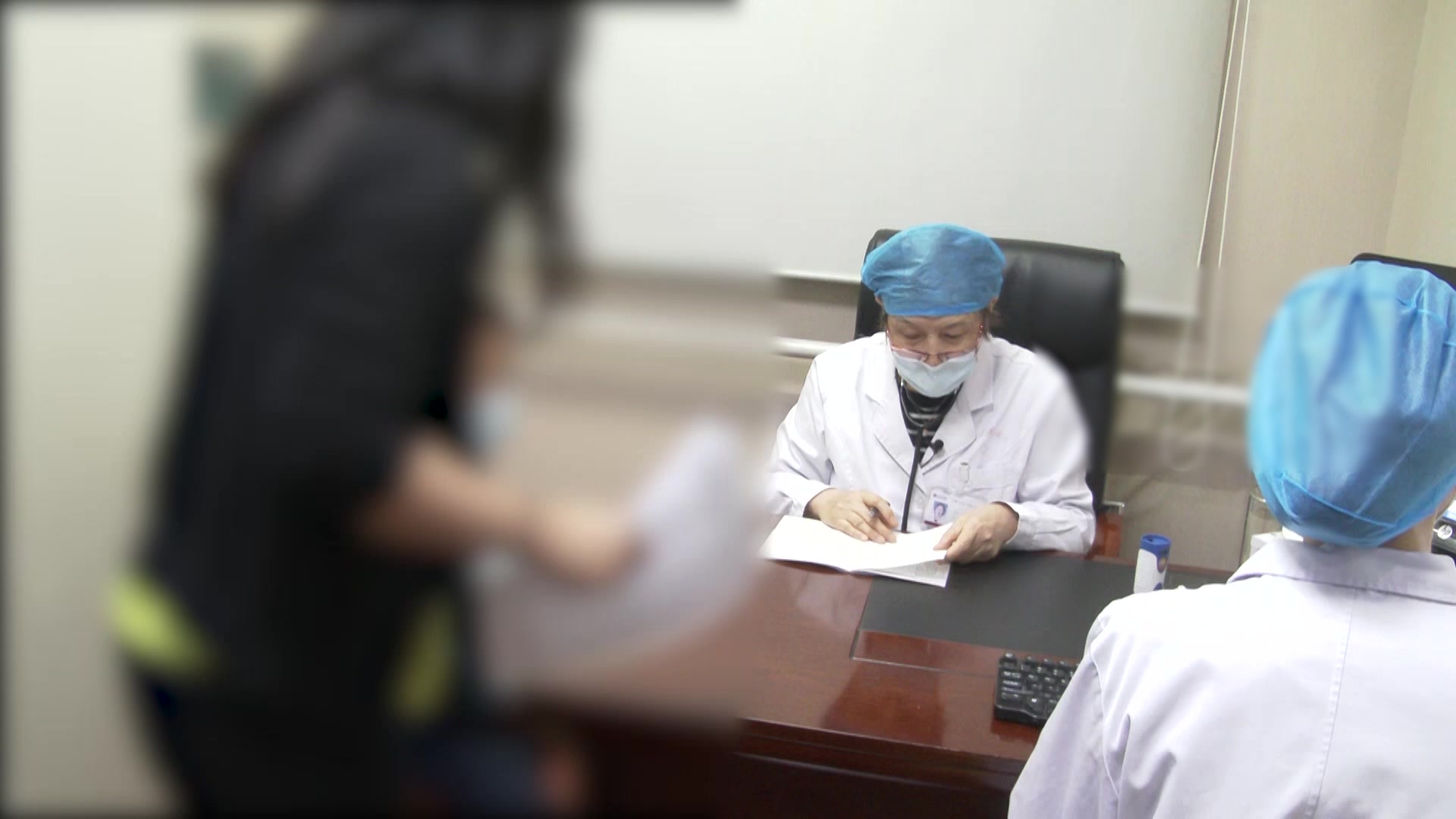 脾虚肝旺证：7岁男孩眨眼抽动喉中出声的健脾平肝熄风法