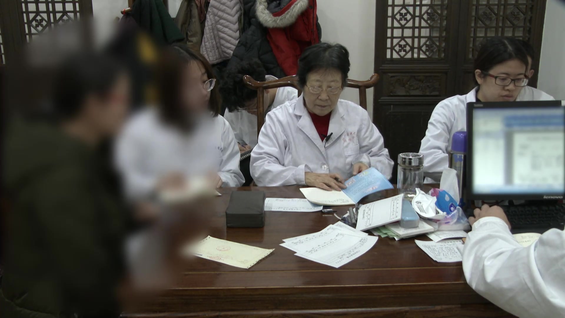 气虚血滞：33岁女性咽痒咳嗽3月伴乏力身痛之益气养血法