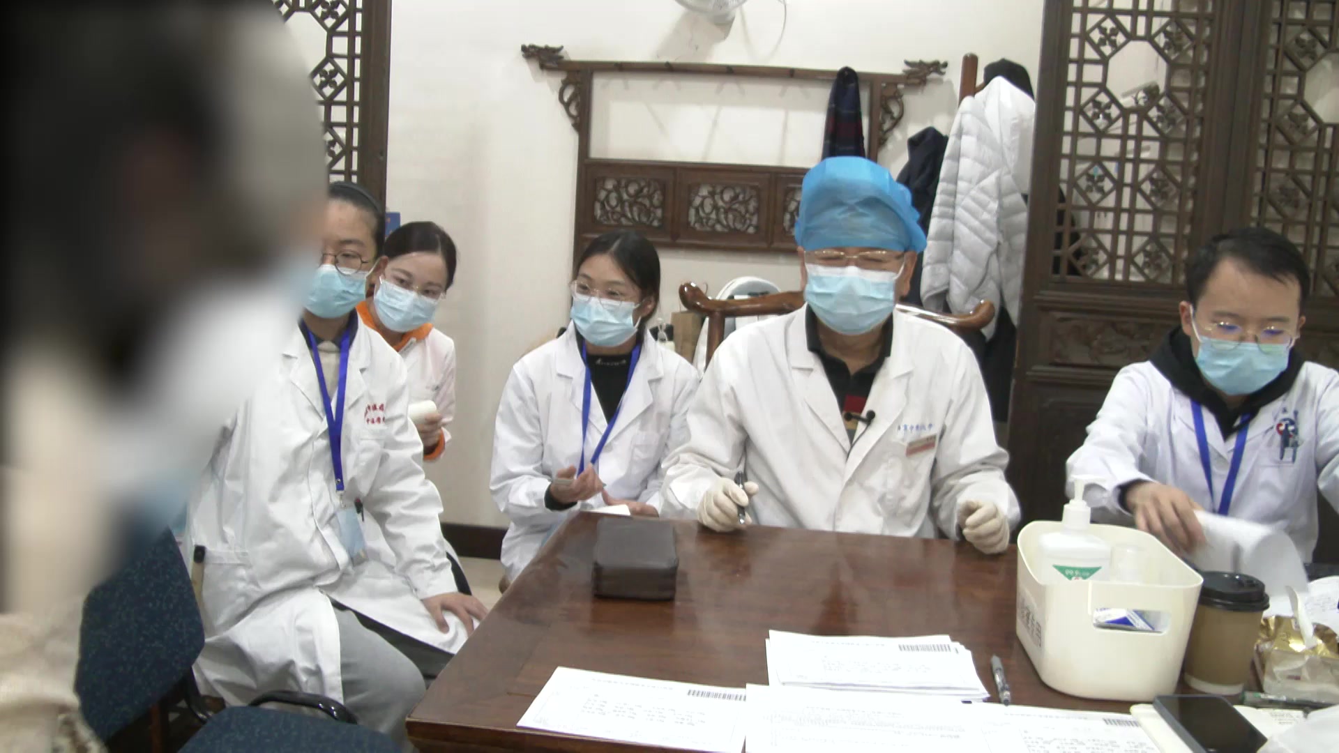 痰热内扰肝风内动：9岁男童抽动多动伴迟钝的清热化痰平肝法