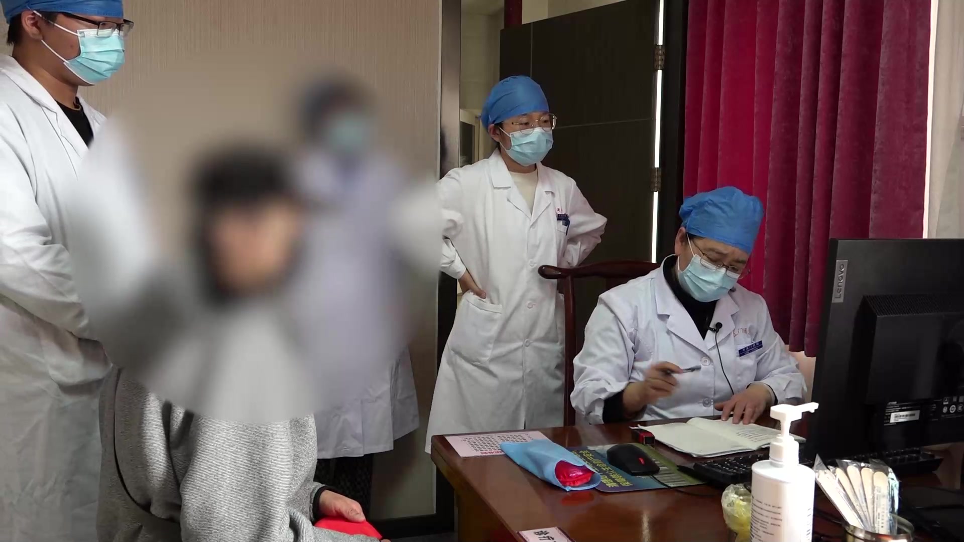 下焦湿热瘀阻：54岁糖尿病焦虑患者复诊调方与穴位按压