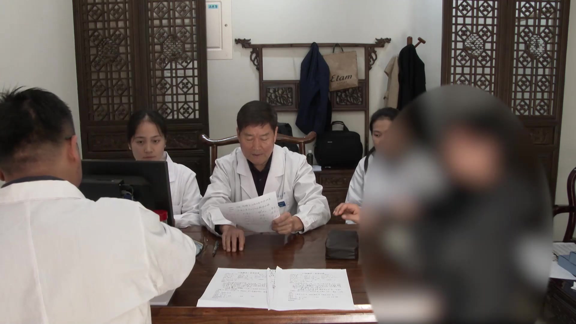 瘀热内结腑气不通：46岁瘿病术后多梦便秘的通腑泻热法