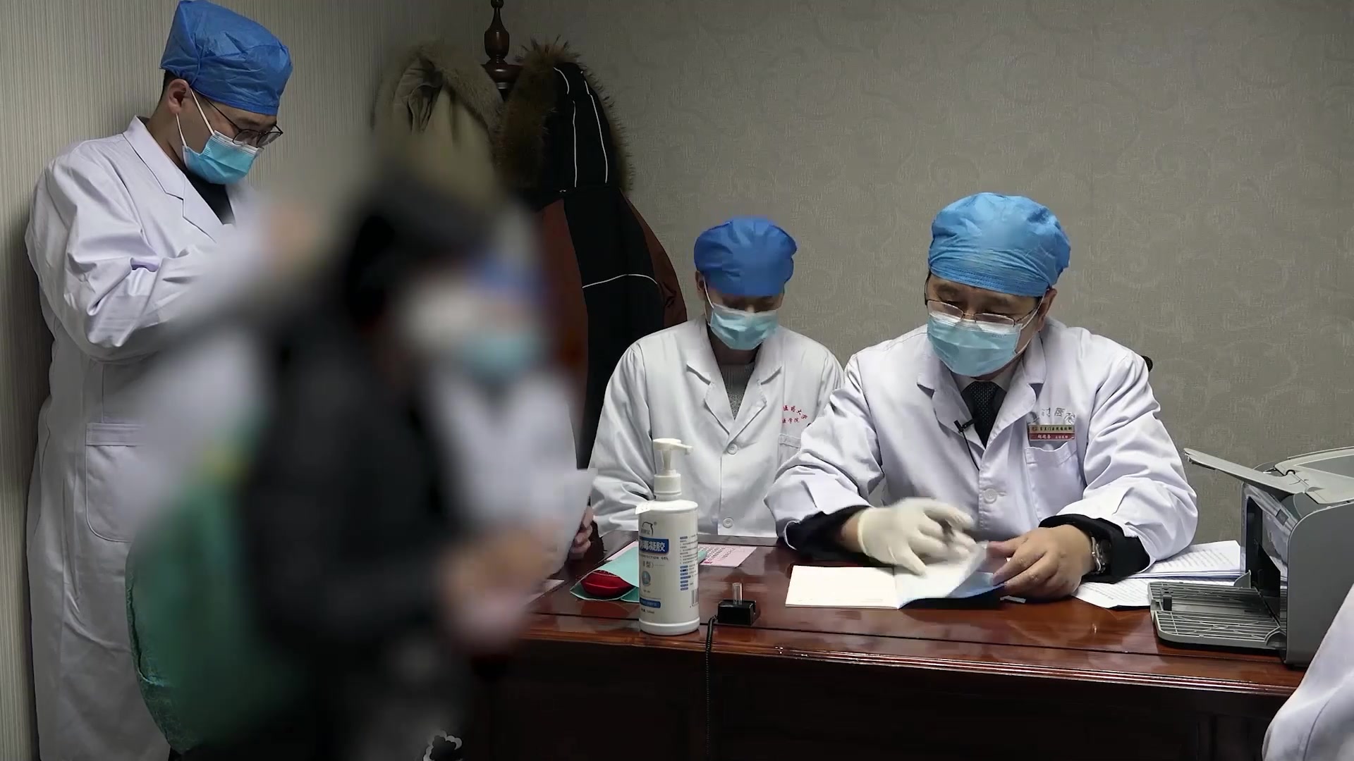 痰热内扰肝郁肾虚：54岁女性糖尿病伴头晕耳鸣的柴陷汤化痰清热法