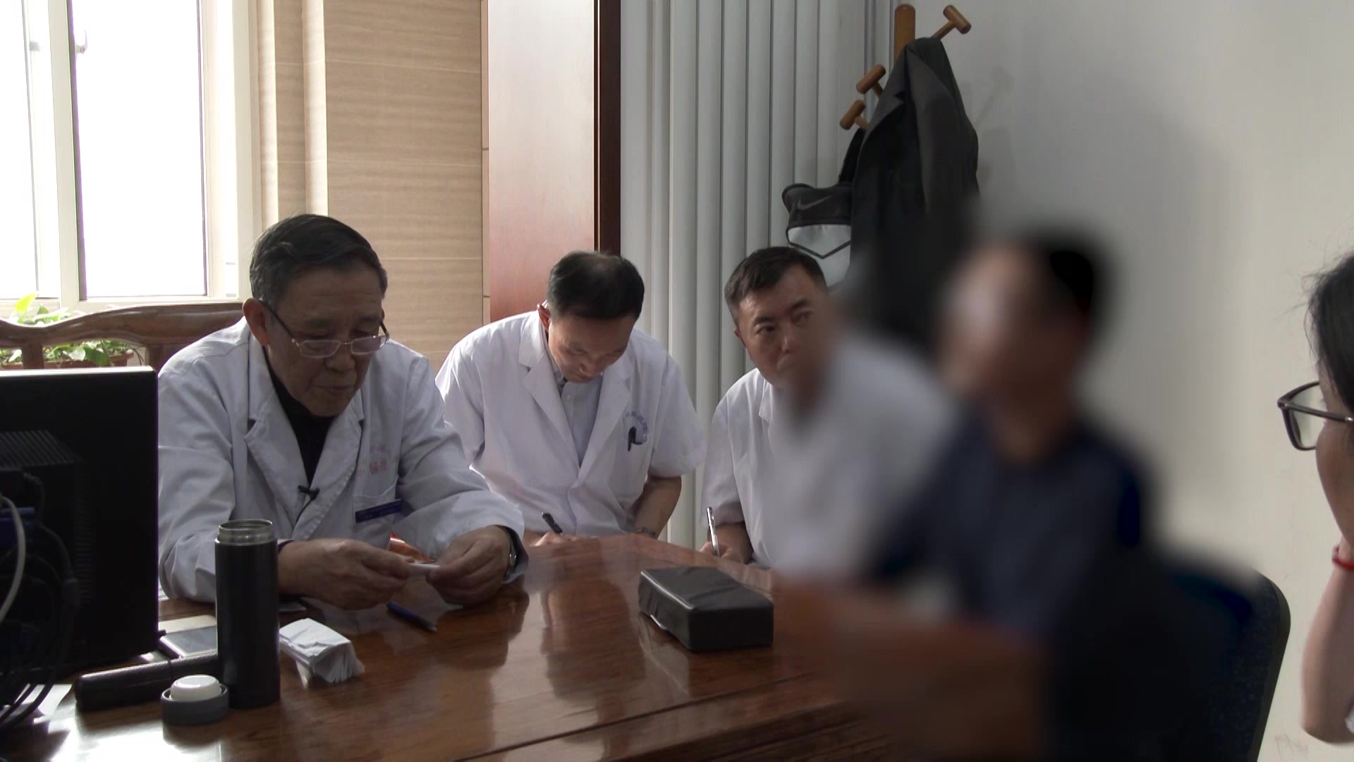 阳气不足气化不利：29岁男性前列腺炎尿频复发的温阳通络法