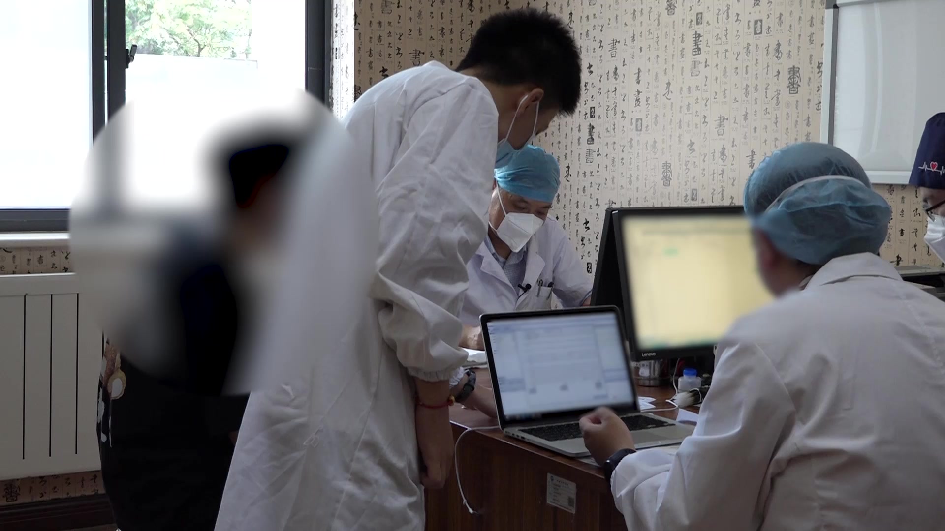 脾胃虚寒：27岁男性胃痛饭后加重伴消瘦的温中健脾法