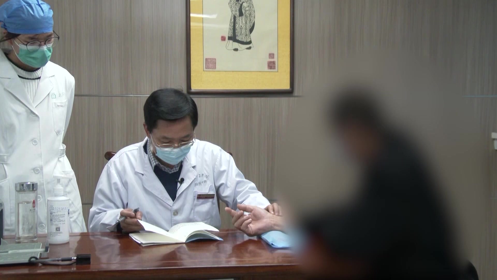脾肾亏虚湿浊内蕴：54岁膜性肾病大量蛋白尿的续方巩固治疗