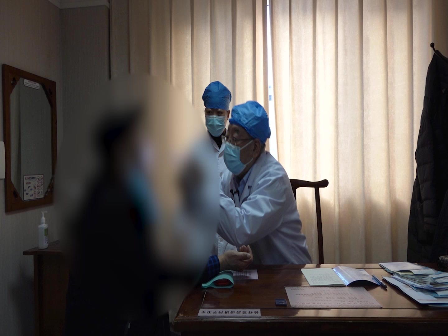 肾阳虚经络不通：52岁男性酒后受寒咳嗽的通络温肾法