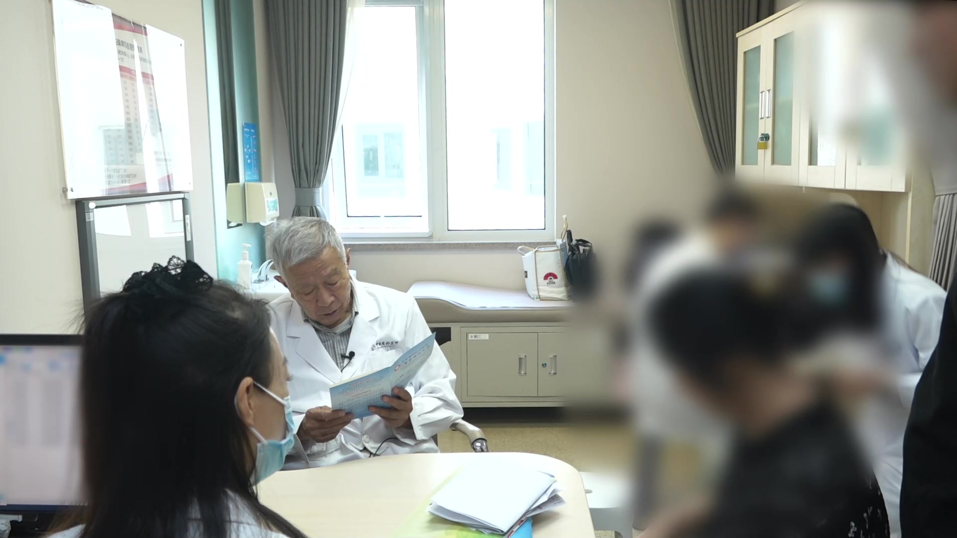 肝阳上亢兼痰湿内阻：62岁女性反复头晕心悸的平肝潜阳化痰法