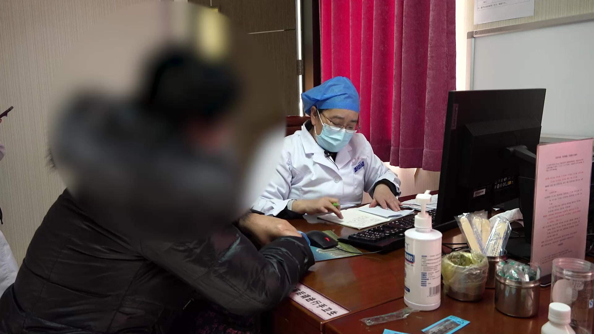 肝肾不足筋骨失养：67岁糖尿病膝痛患者的补肾强膝调治