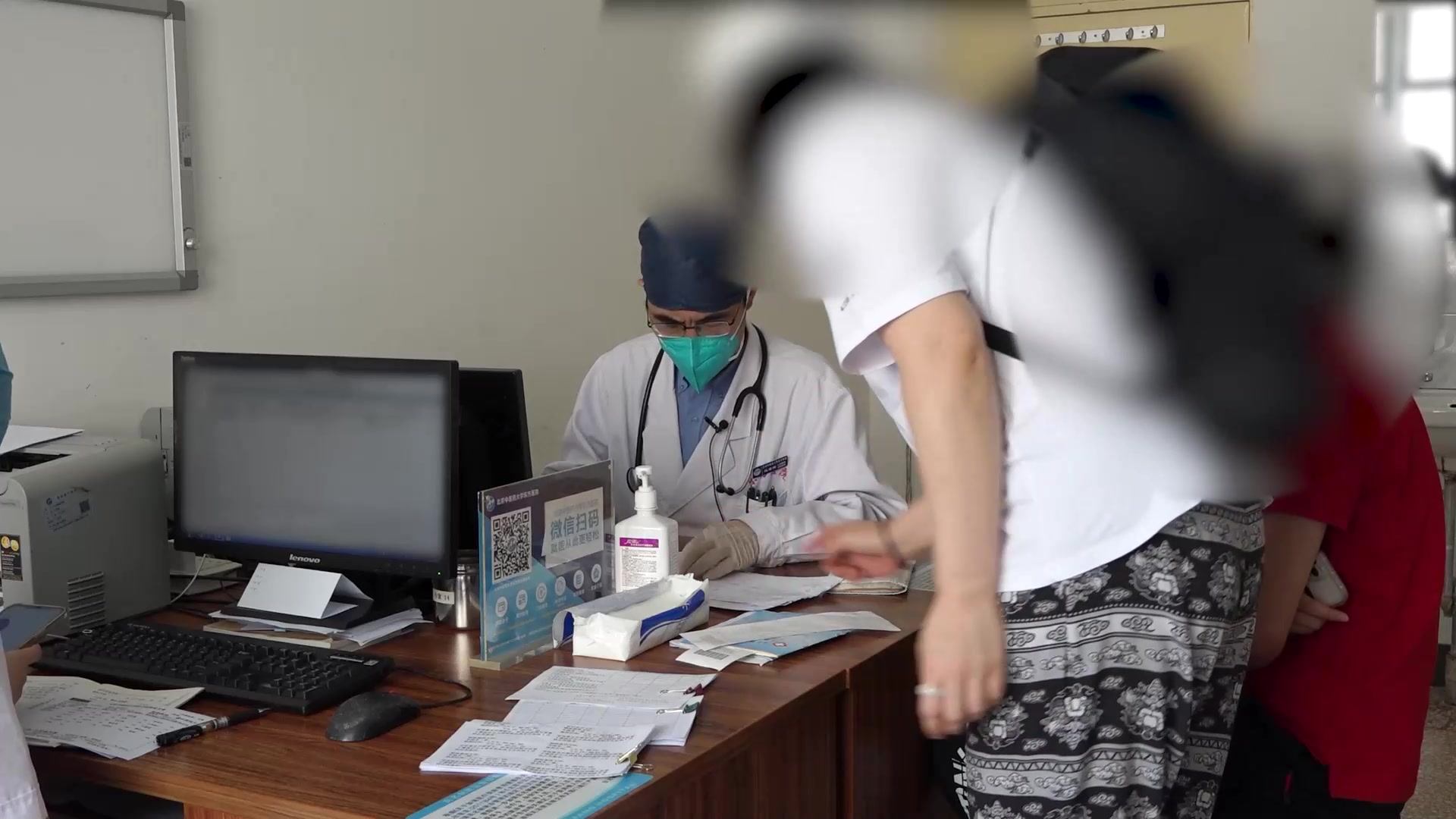脾虚湿滞证：16岁运动少女心慌气短胸闷的健脾化湿法
