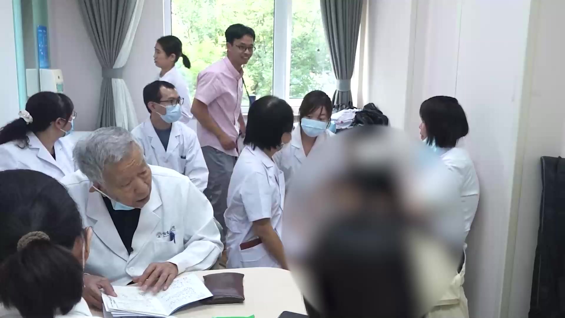 冲任虚寒瘀血阻滞：41岁女性长QT综合征合并痛经的温经汤加减治疗