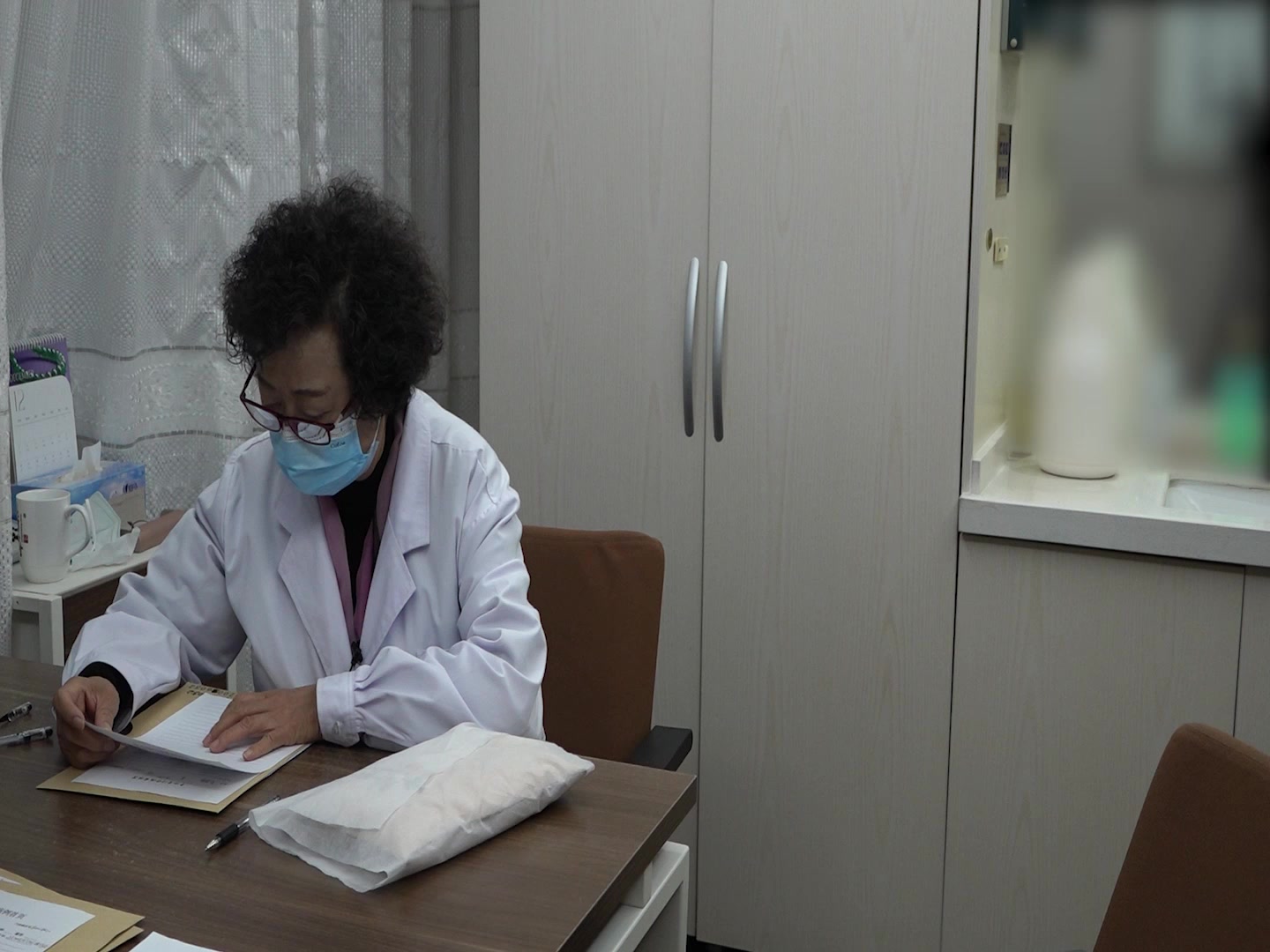 湿热下注瘀血内结：中老年女性口腔粘液带血小便不利的清利化瘀法