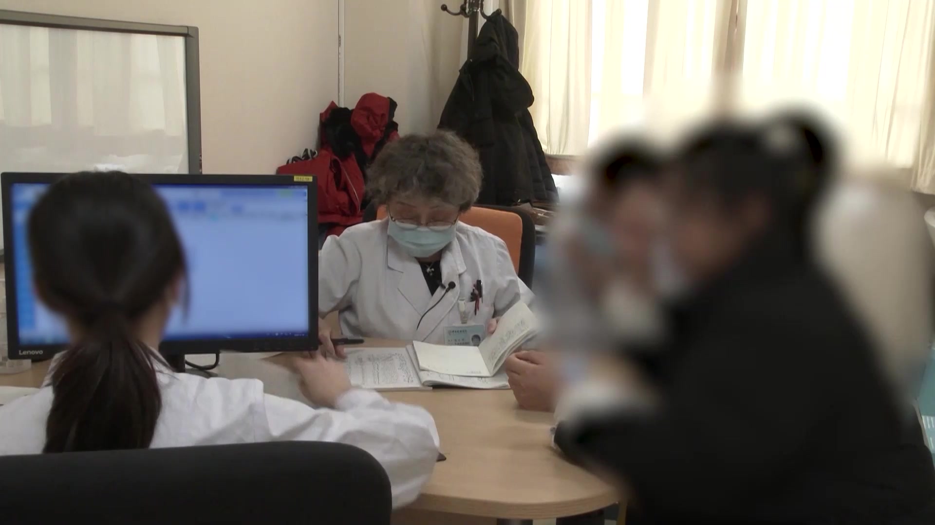阴虚内热胃火上炎：29岁痹症复诊腹泻口疮的养阴清热法