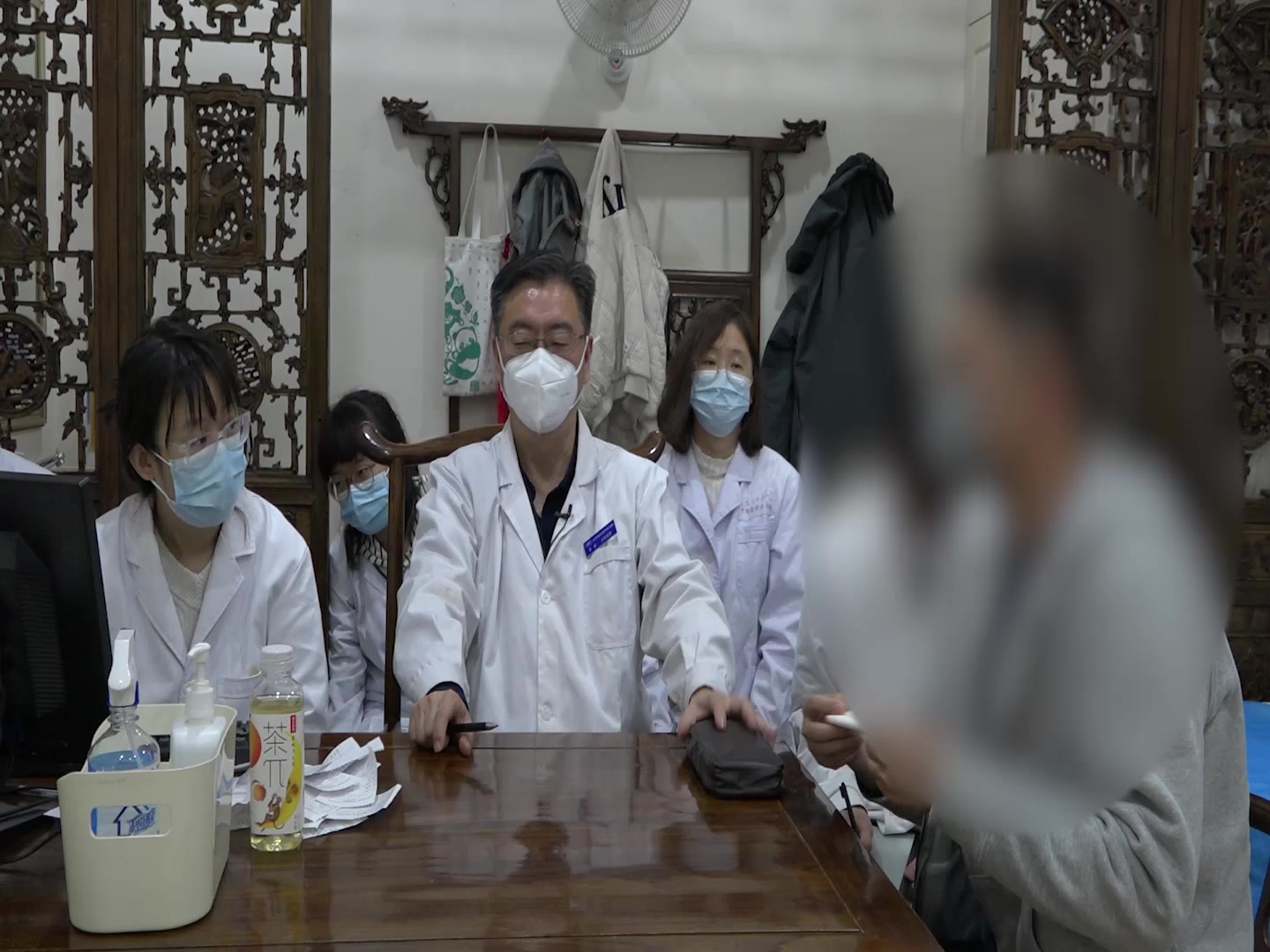 肝郁化火脾肾阳虚：37岁男性失眠复发口干之养阴安神法