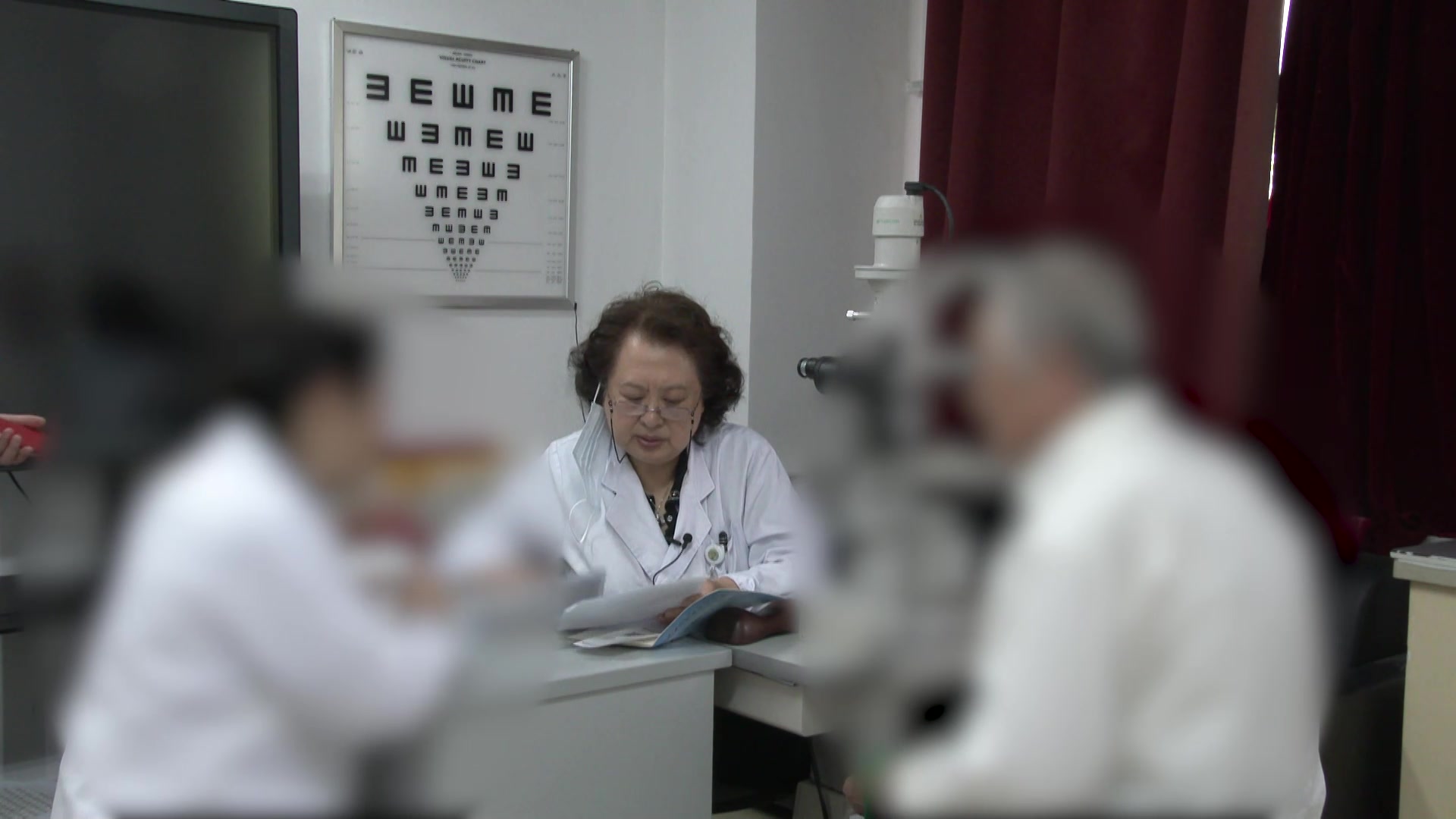 黄斑变性视物弯曲：83岁老翁眼底代谢紊乱的中药调理