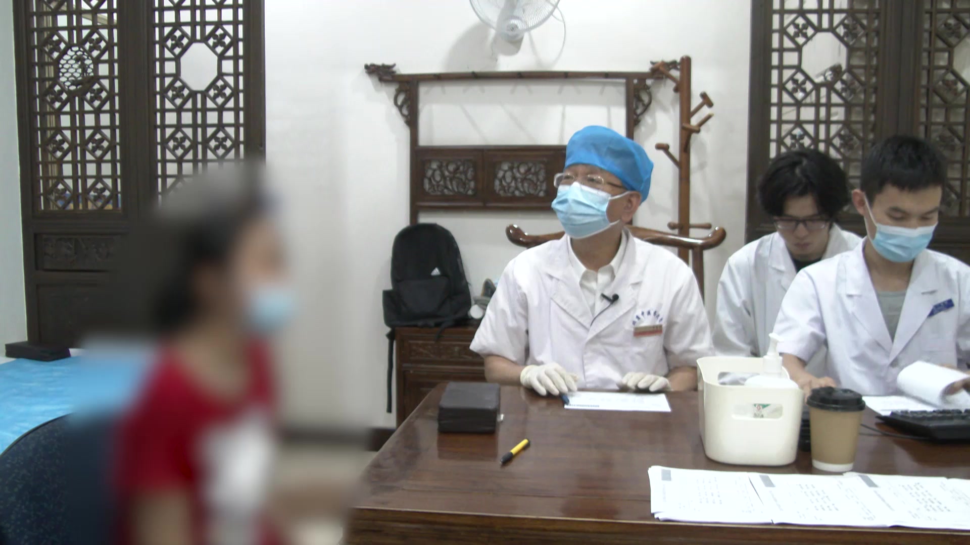 风痰闭阻心火上扰：13岁癫痫患儿幻视呕吐的清热化痰息风法