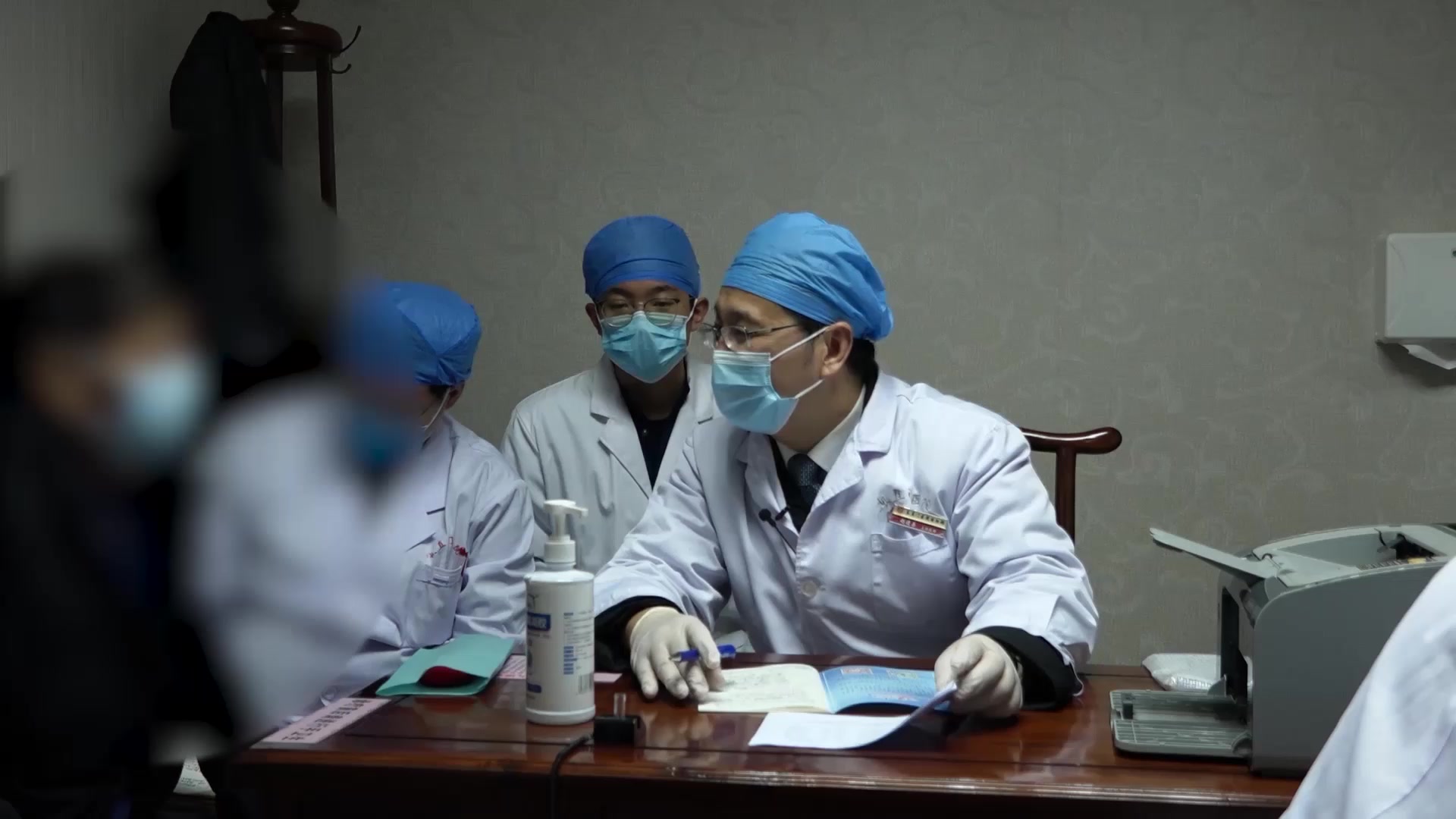 脾肾亏虚湿浊内停：65岁糖尿病肾病V期高钾血症的利水降钾法