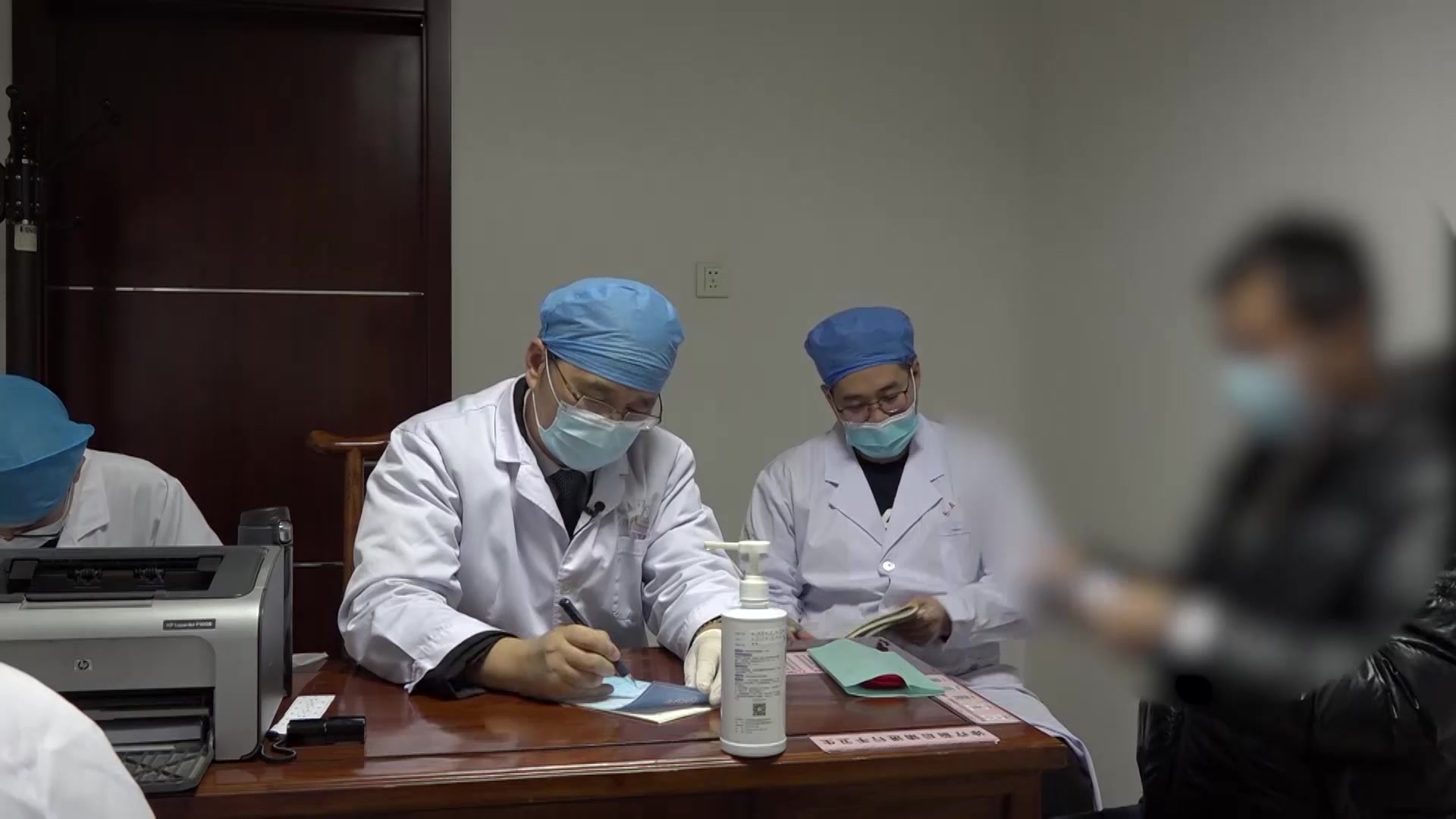 肝火内扰脾虚湿滞：57岁男性消渴初期餐前高血糖的肝脾同调
