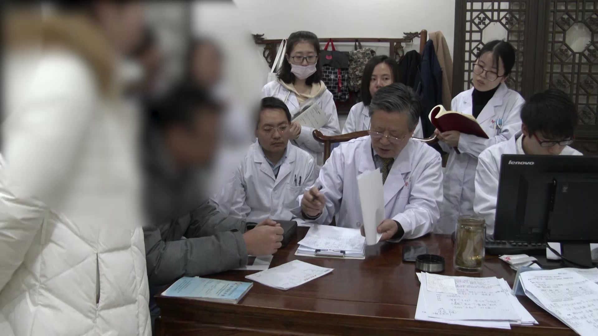 多因素复合男性不育：30岁患者隐睾、精索静脉曲张与高泌乳素等综合调治