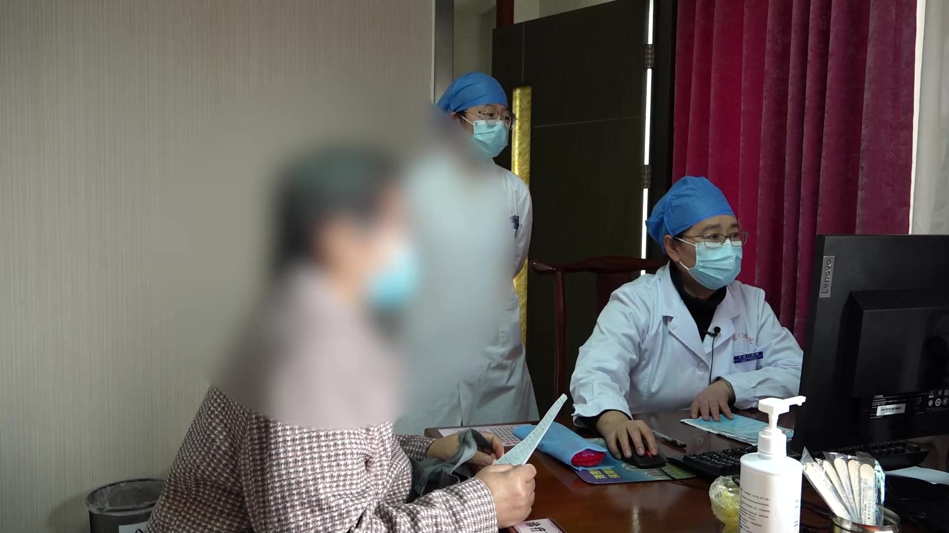 脾虚湿蕴兼瘀：53岁乳腺癌术后糖尿病高尿酸的健脾化湿调治