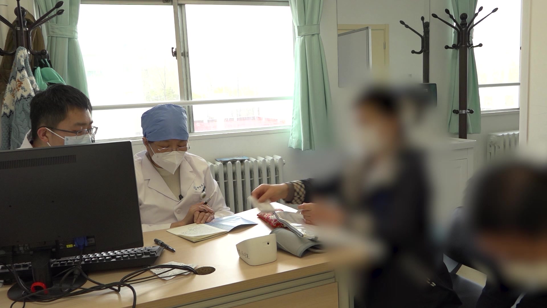 气阴两虚心血瘀阻：60岁女性冠心病支架术后乏力烦热失眠的益气养阴活血法