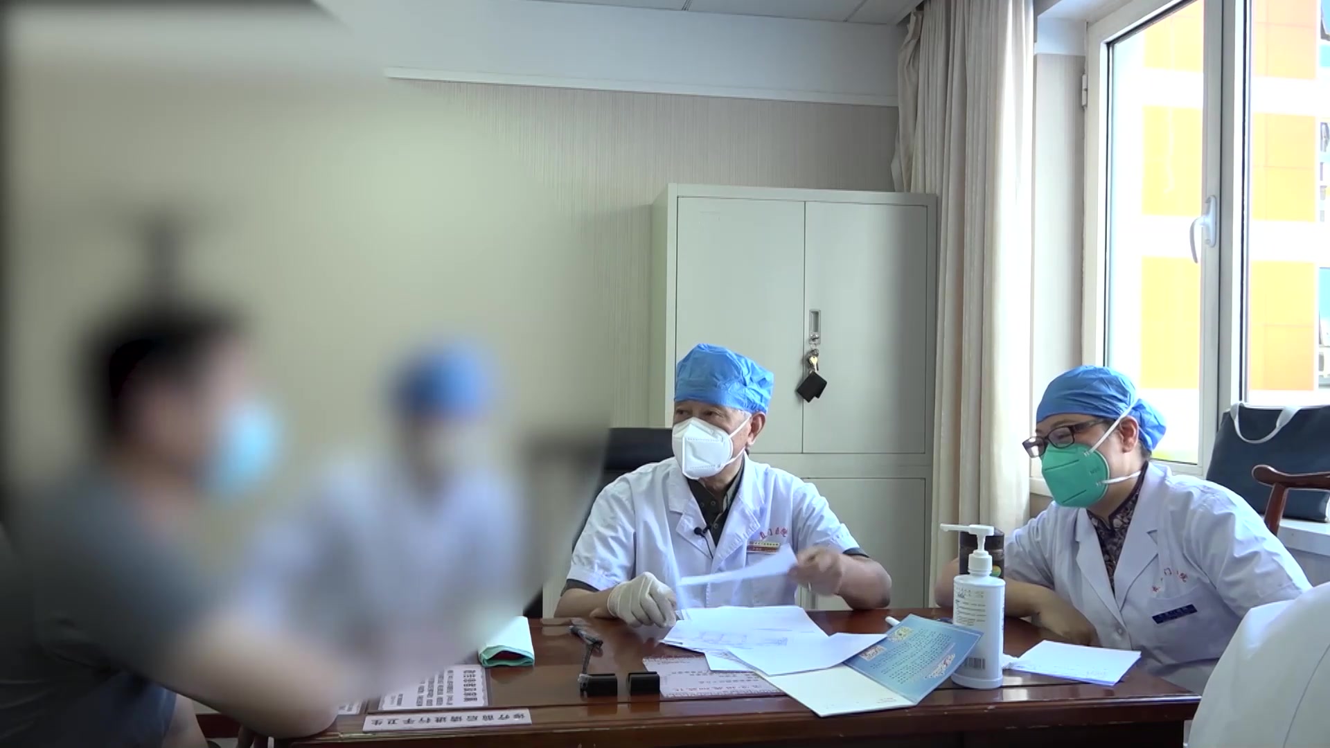 脾虚湿热阴伤：40岁男性功能性消化不良的清化消导法