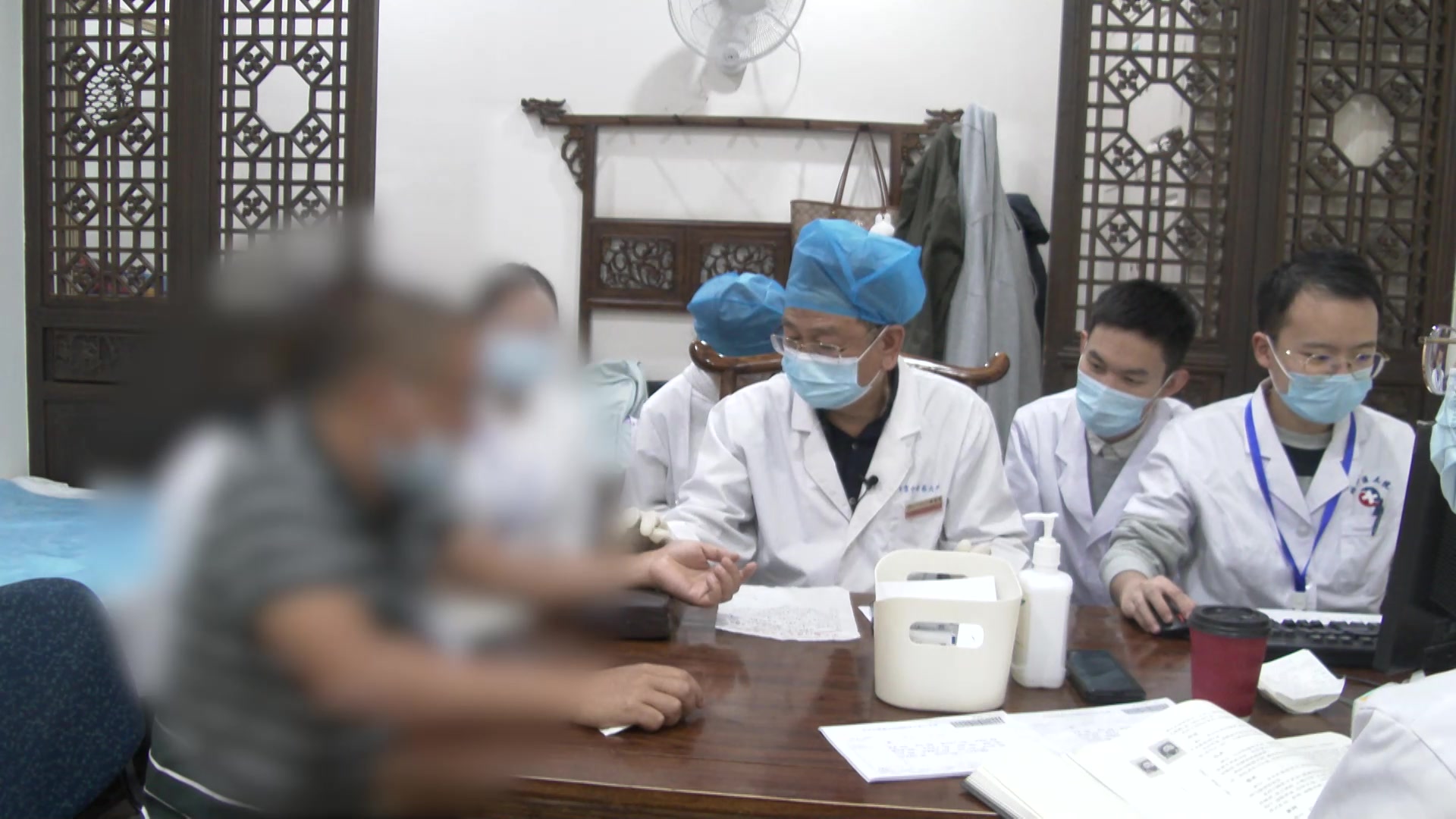 脾虚湿盛兼血瘀：44岁男性记忆减退的健脾活血法