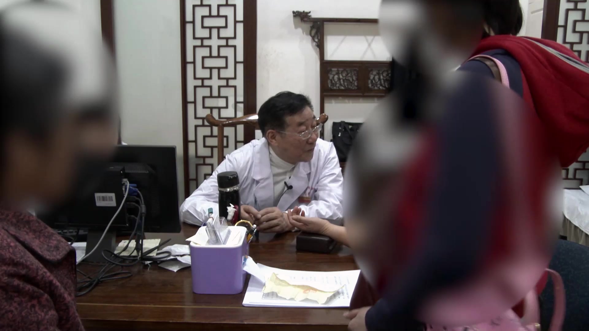 脾胃虚寒寒凝气滞：42岁女性胃脘冷痛烧心的温中散寒法