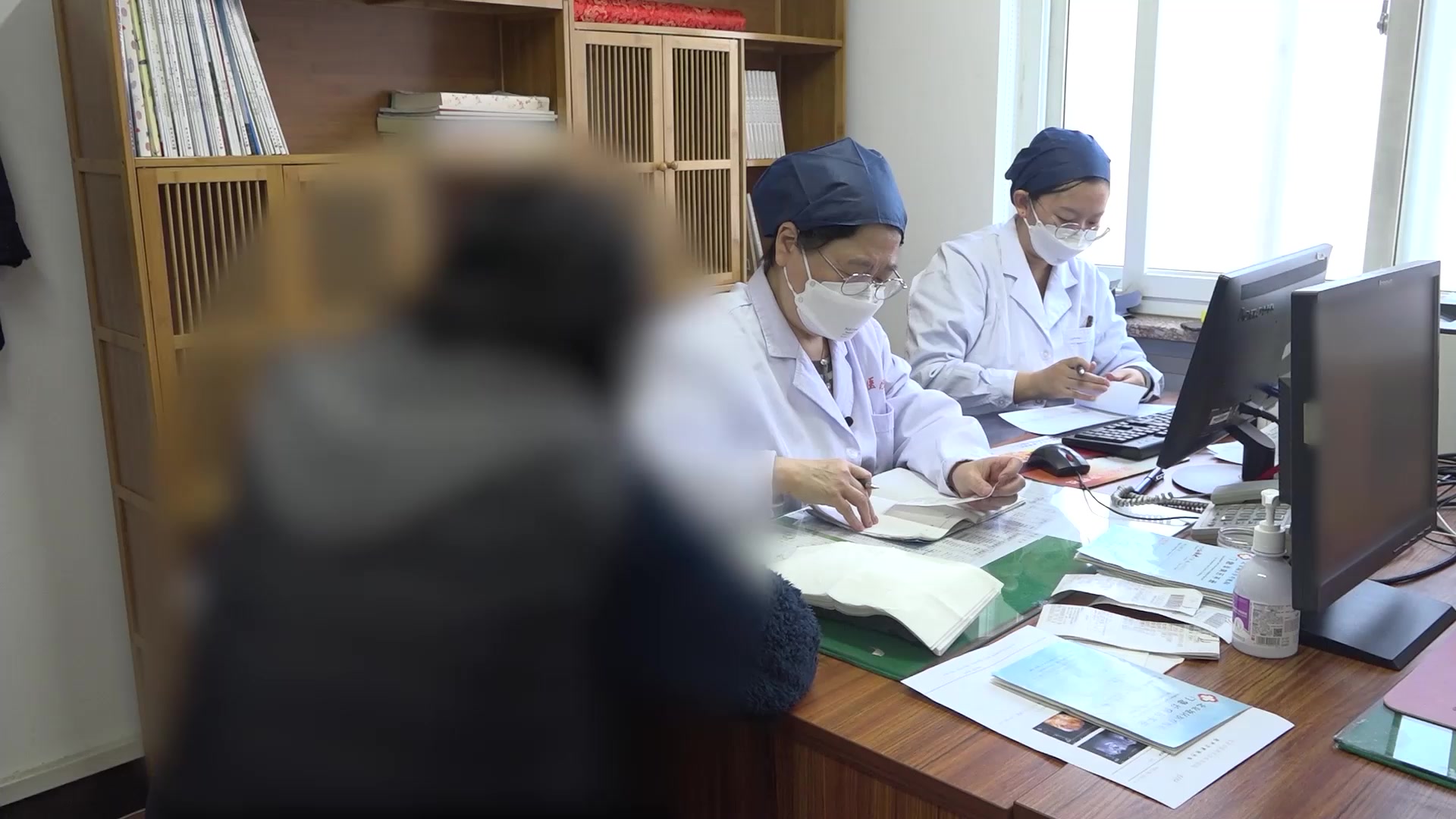 脾肾两虚冲任不固：39岁无排卵性月经失调复诊的补肾健脾调周法