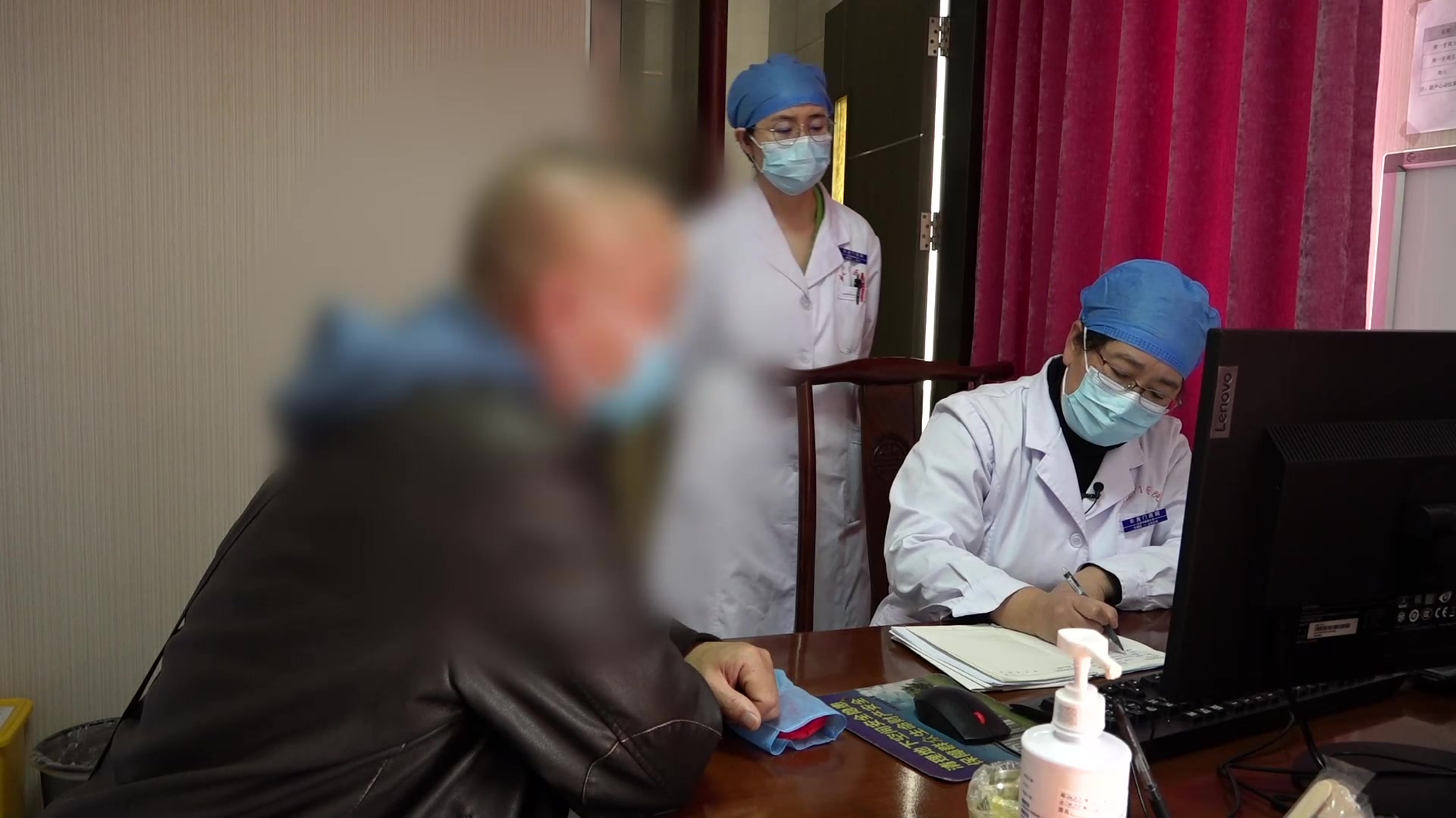 腑气不通浊毒内蕴：58岁糖尿病多病患者大便干结与血糖管理