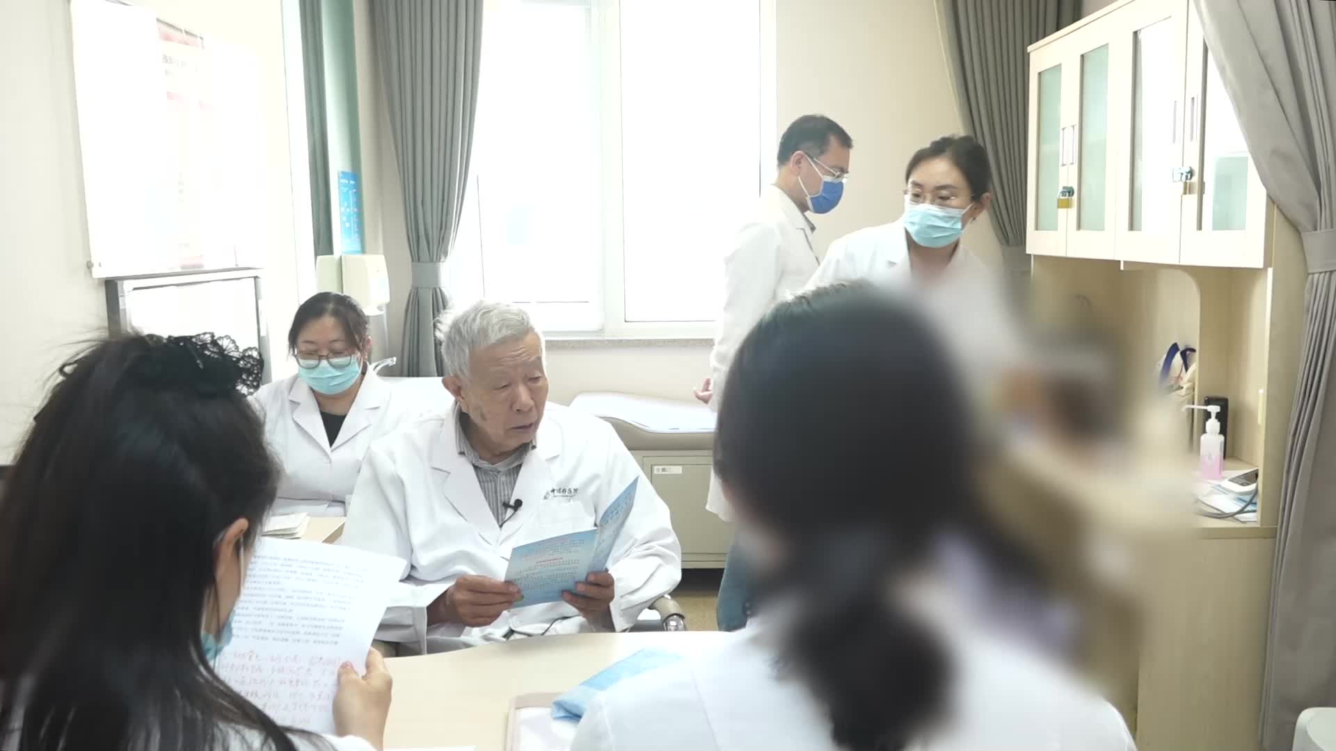 痰瘀互结心神不宁：38岁女性顽固失眠伴糖尿病的中医化痰祛瘀安神法